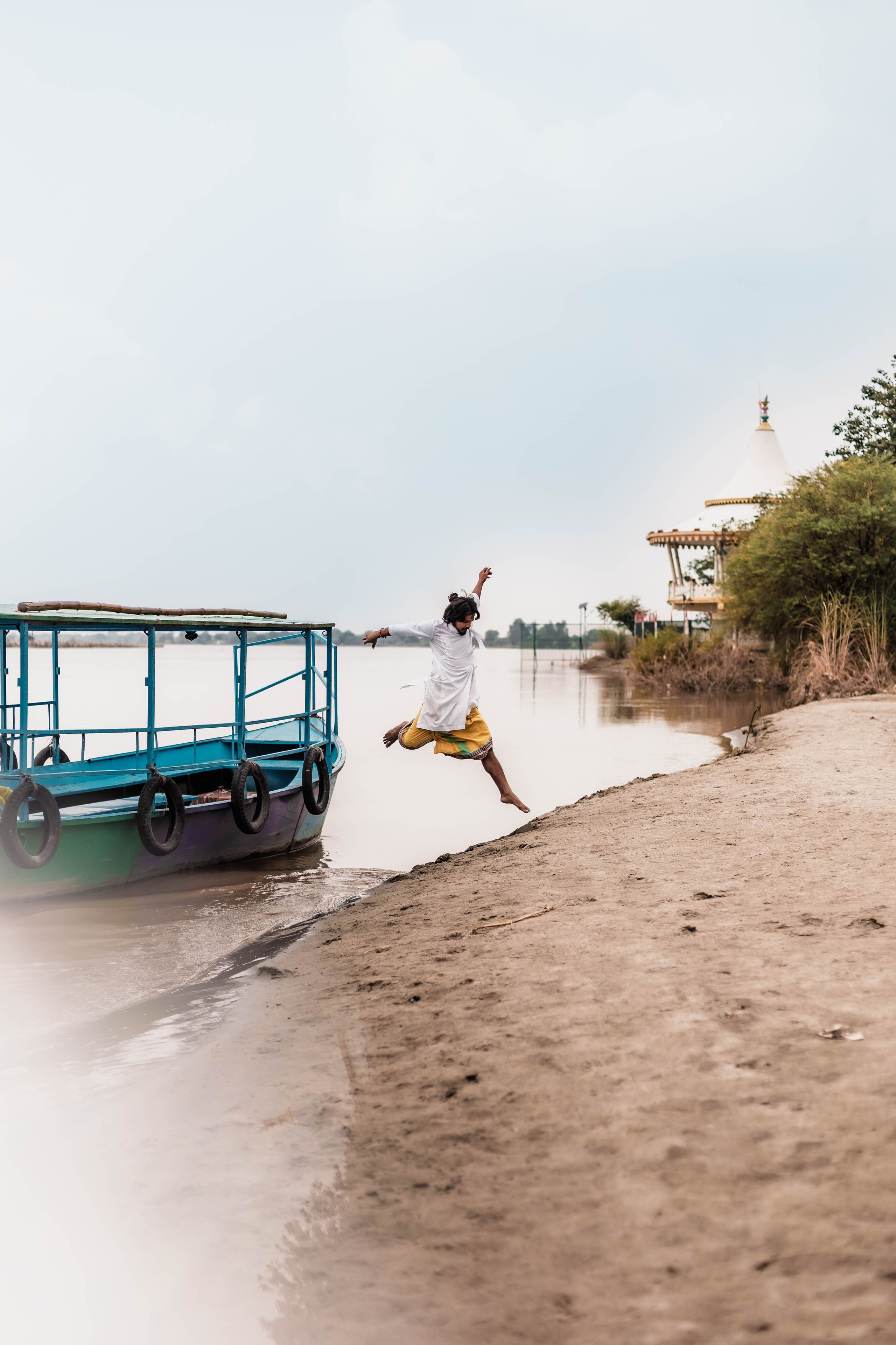 Pitri Paksha yagyas & poojas Devraha Baba ji ashram. Mariam Bagdasaryan