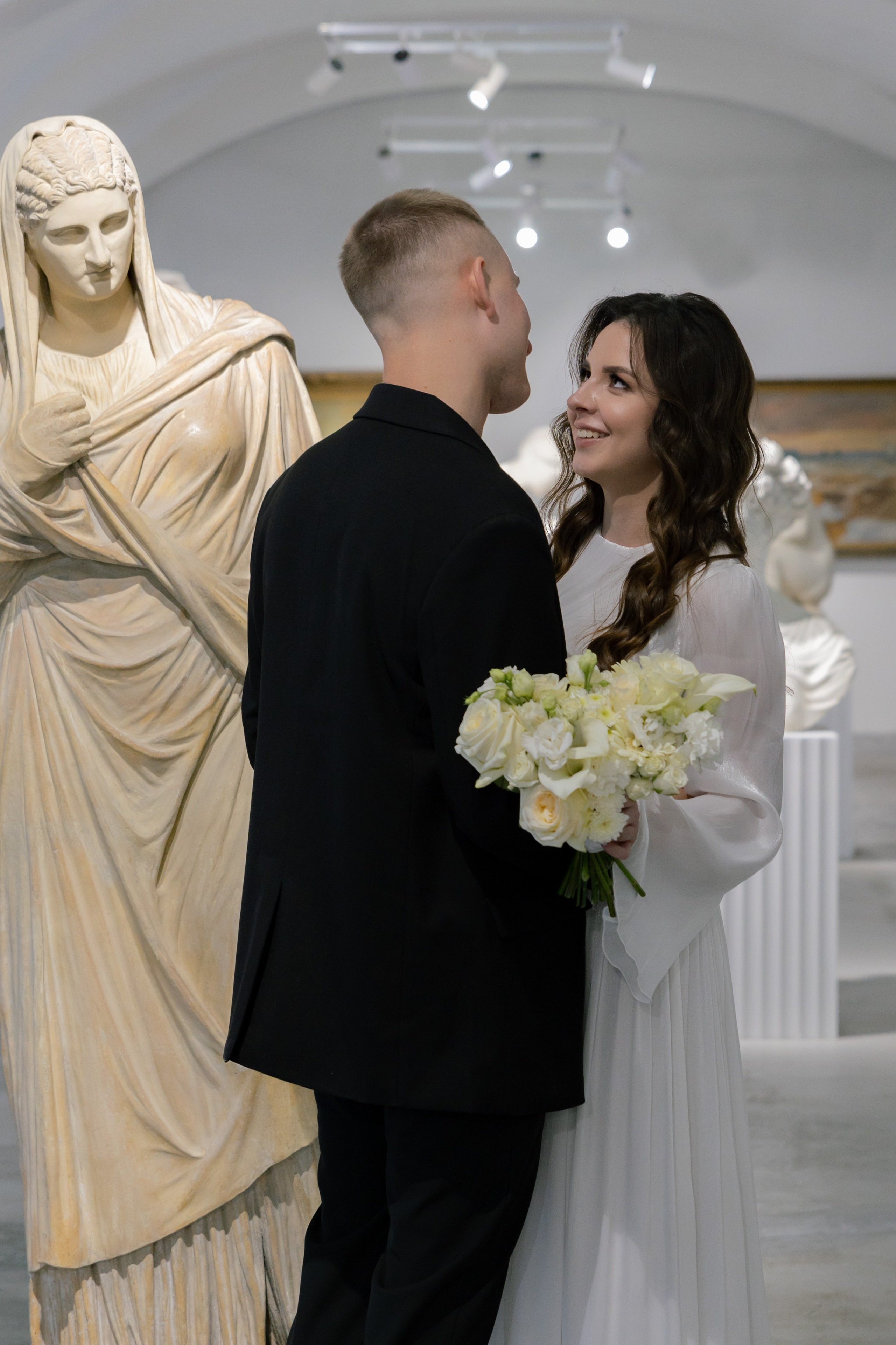 Музей изобразительных искусств и банкет в отеле Чайковский. Свадебный фотограф Калининград