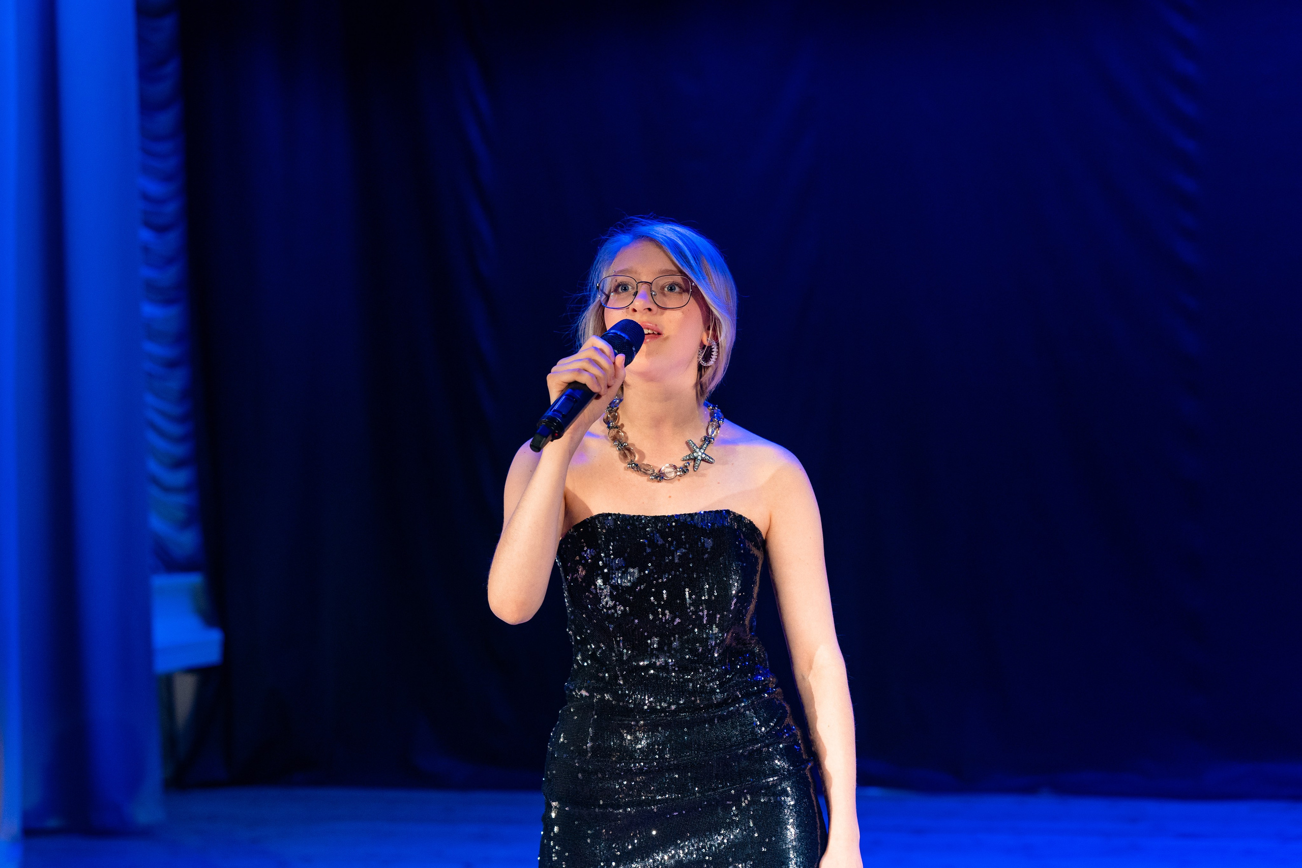 Концерт ДК Буривестник. Фотограф Никита Комаров