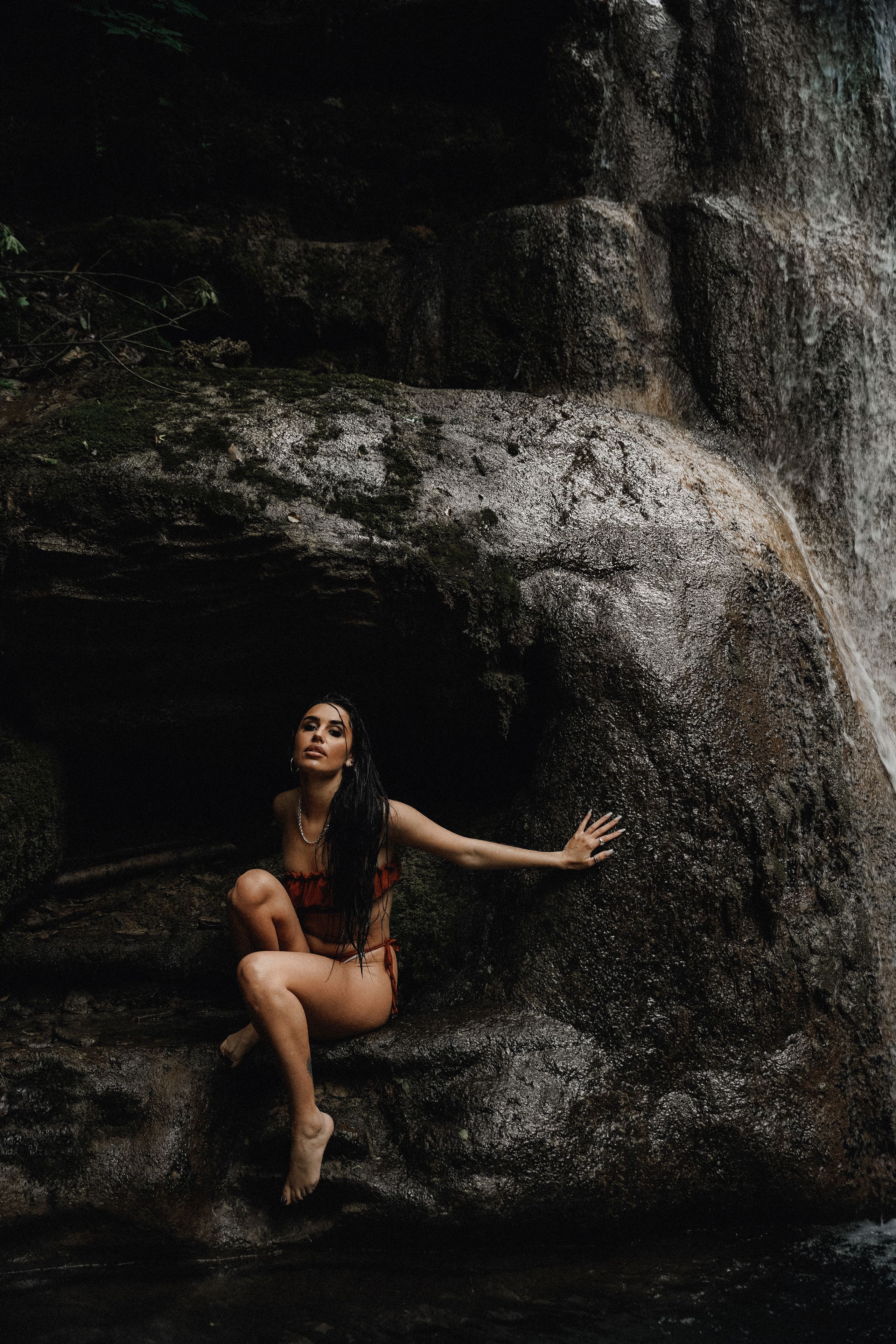 Геленджик фотосессия на водопадах. VISUAL ARTIST · KRONGAUZ ANASTASIA