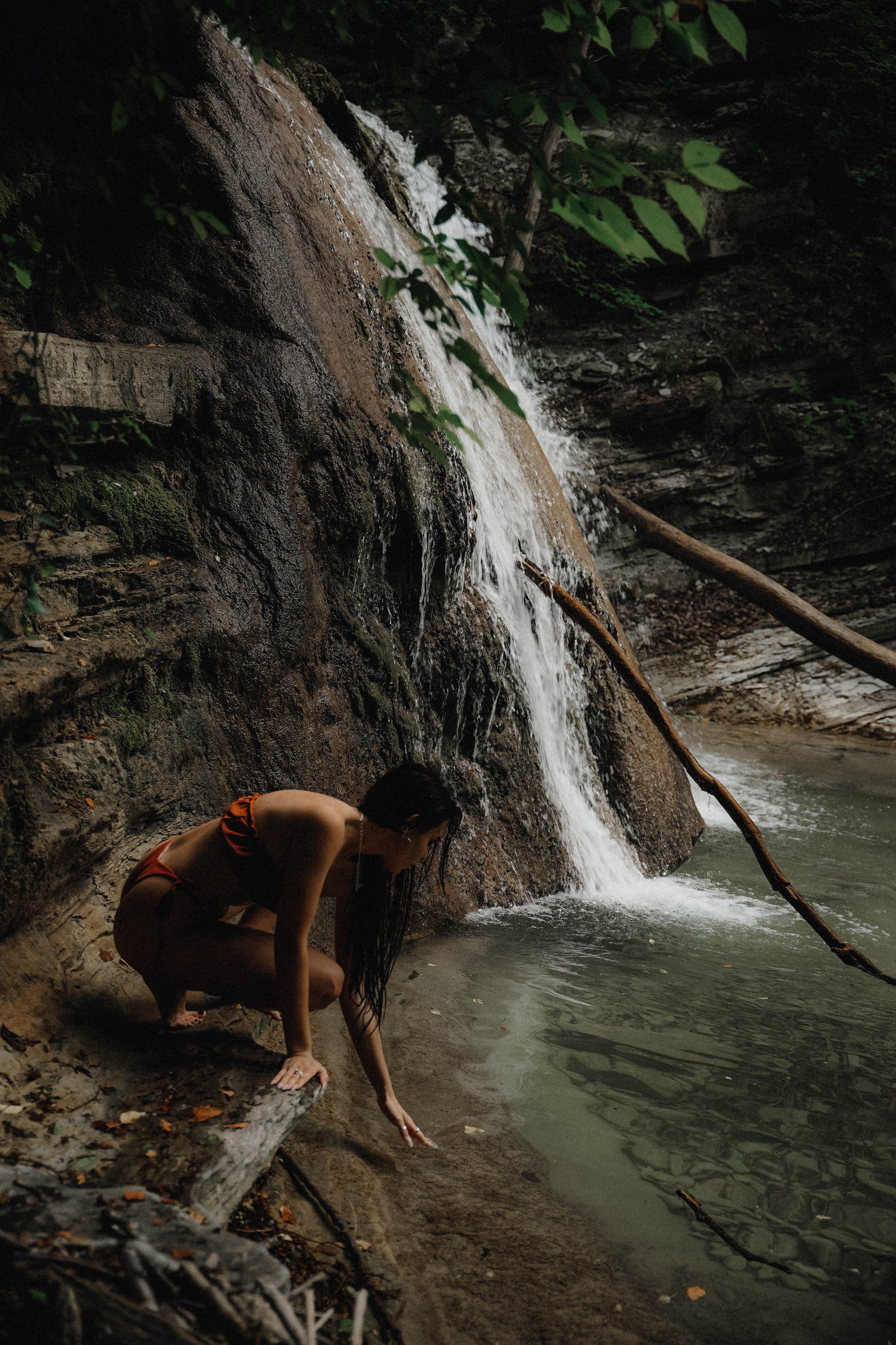 Геленджик фотосессия на водопадах. VISUAL ARTIST · KRONGAUZ ANASTASIA