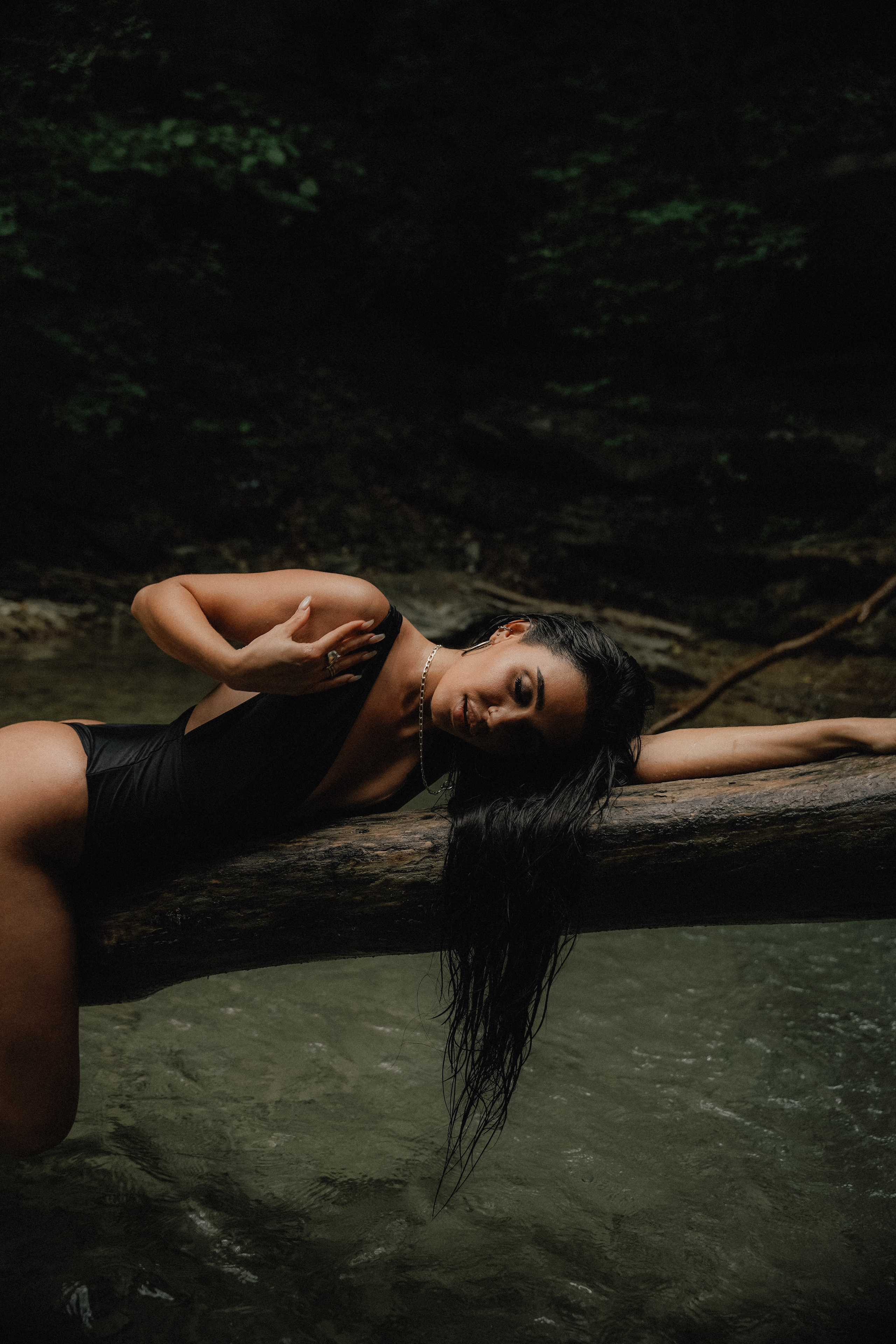 Геленджик фотосессия на водопадах. VISUAL ARTIST · KRONGAUZ ANASTASIA