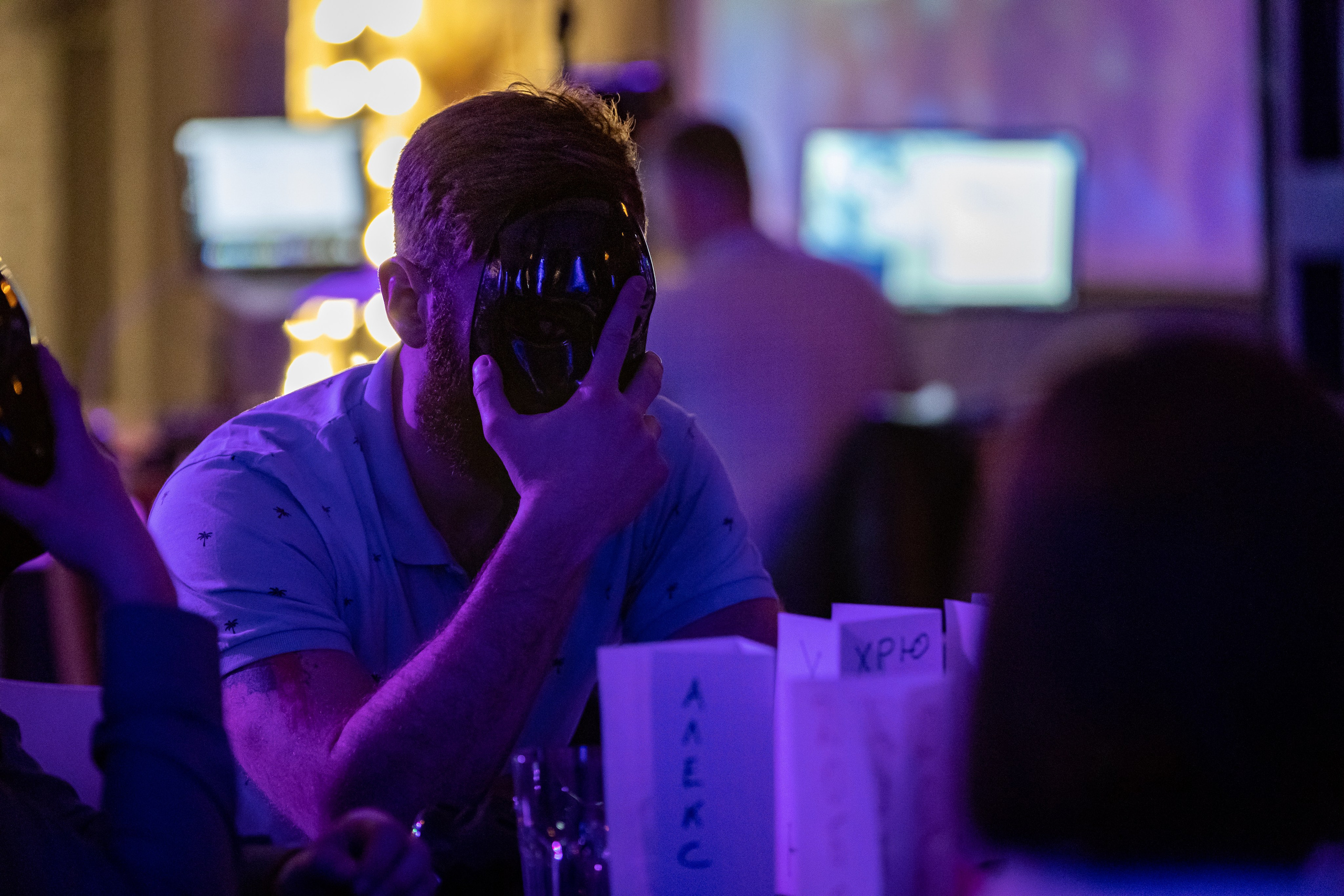 Игра в мафию. Репортажный фотограф Санкт-Петербург | Роман Карбышев