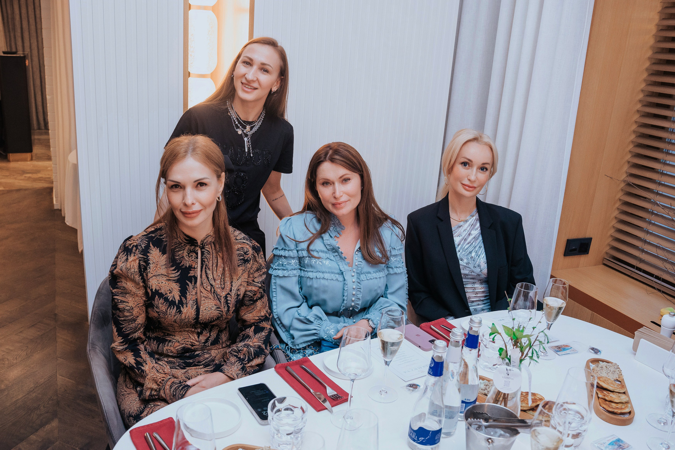 ГАСТРОЛЬНЫЙ УЖИН В MAIN WINE «ИДЕМ НА ВОСТОК. ГОРДИМСЯ ДОСТОЯНИЕМ». СВОИ. ФОТООТЧЕТЫ-СОБЫТИЯ-МЕСТА