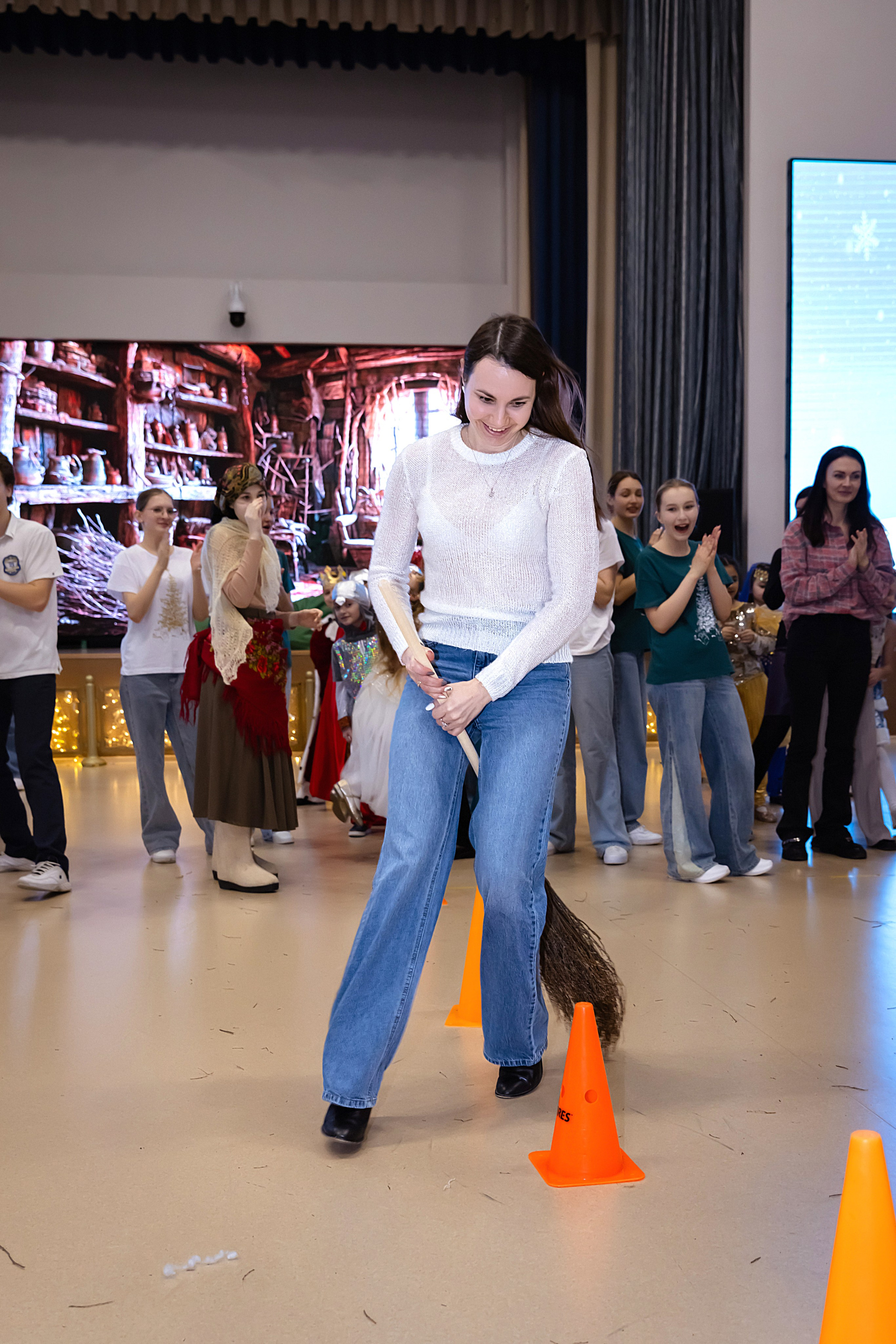 Новогодний праздник 1 В класс! Гимназия № 23. Фотограф и Видеограф в Краснодаре Юлия Солодченко