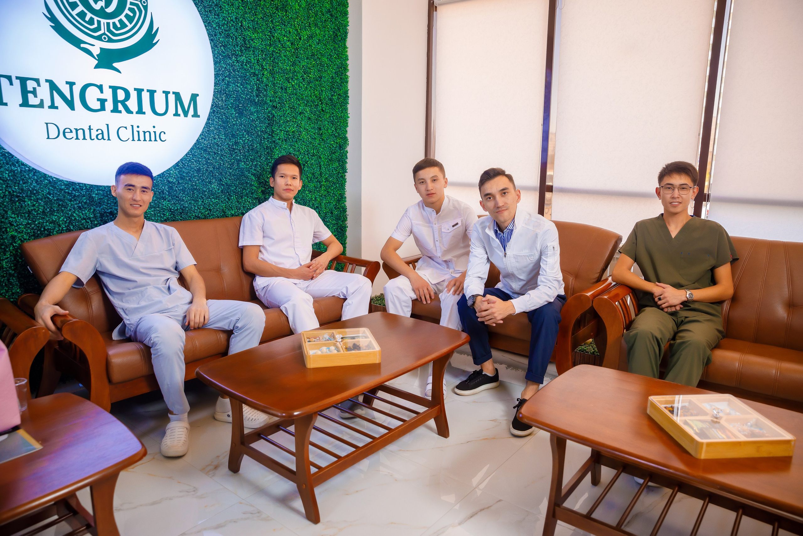 Стамотология. Семейный и Свадебный фотограф в Астане Александр Астапов