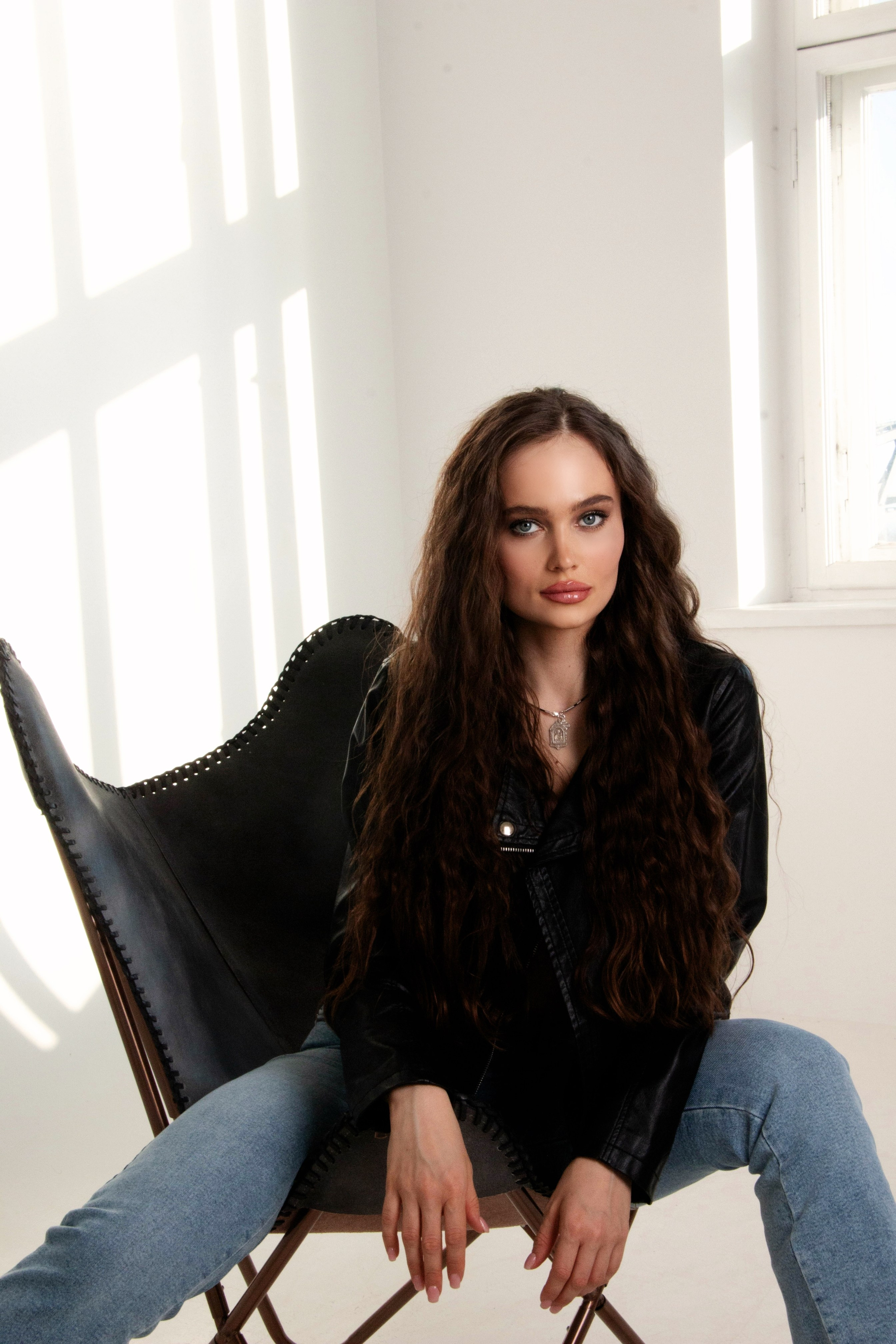 Алина. Бережно сохраняю ваши чувства и истории на своих фотографиях