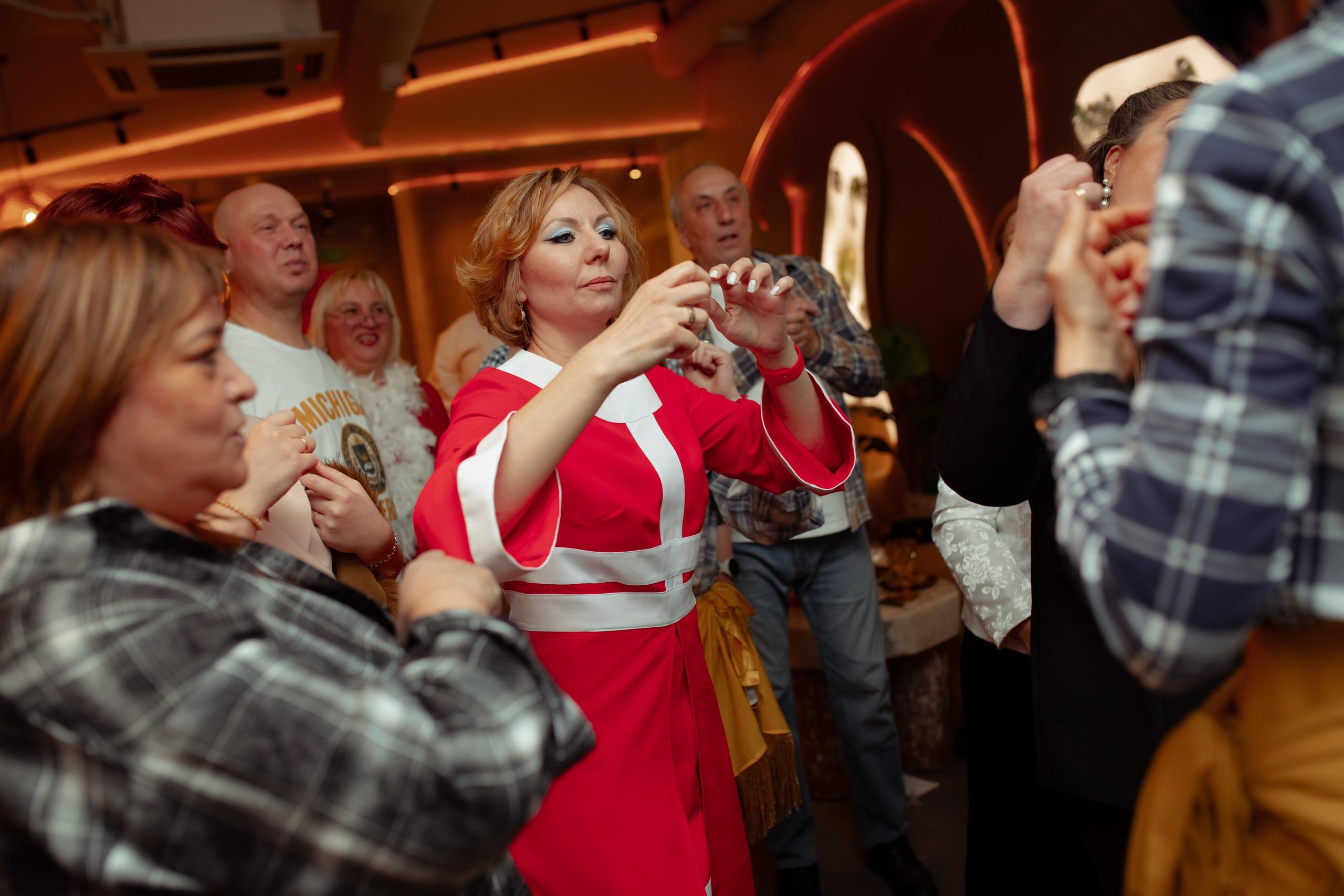 Юбилей Анны в стиле Гайдая. Семейный и детский фотограф в Москве Дорогова Екатерина