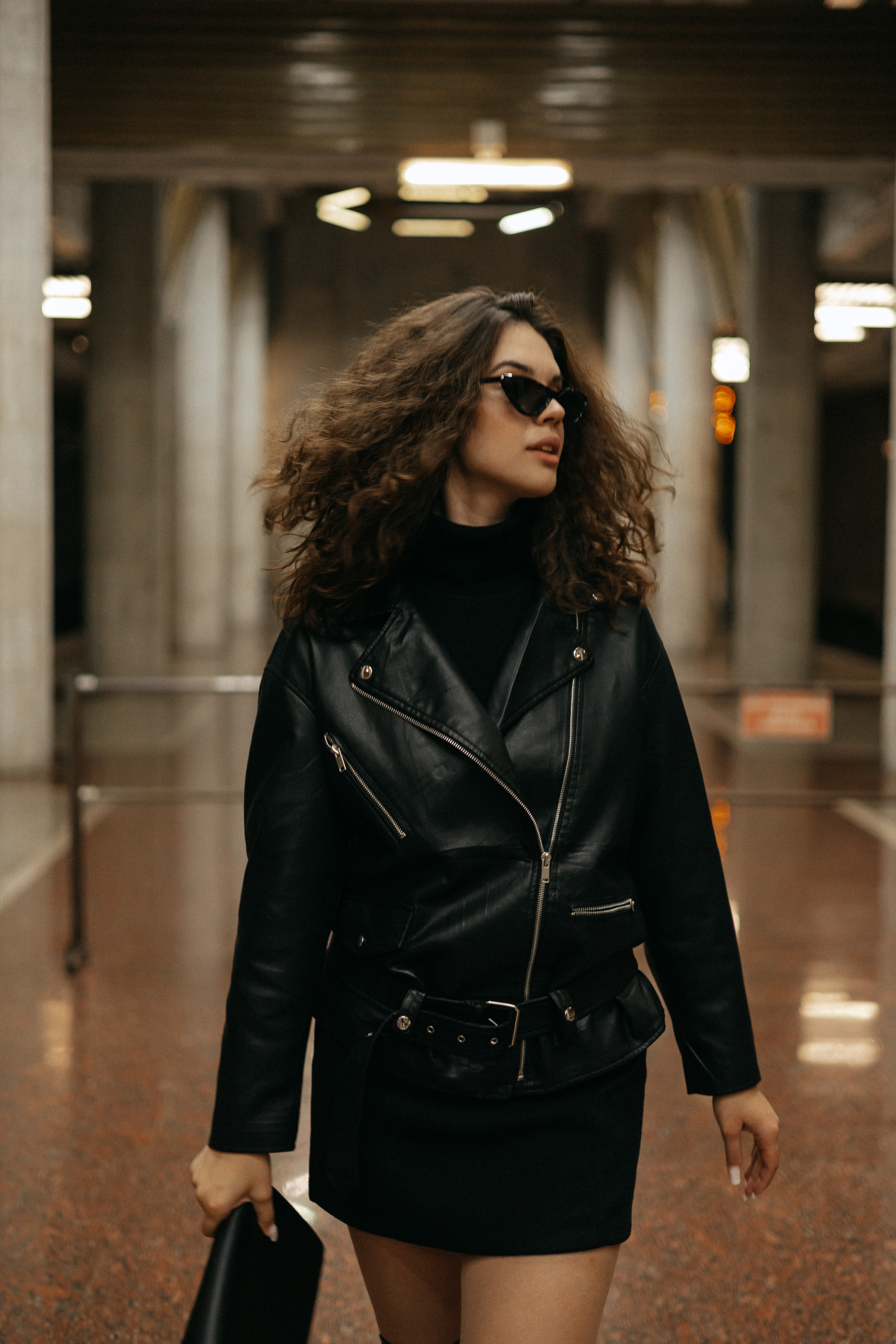 Лиза метро. Ваш фотограф в г. Волгоград и по всей России Севастьянова Ульяна