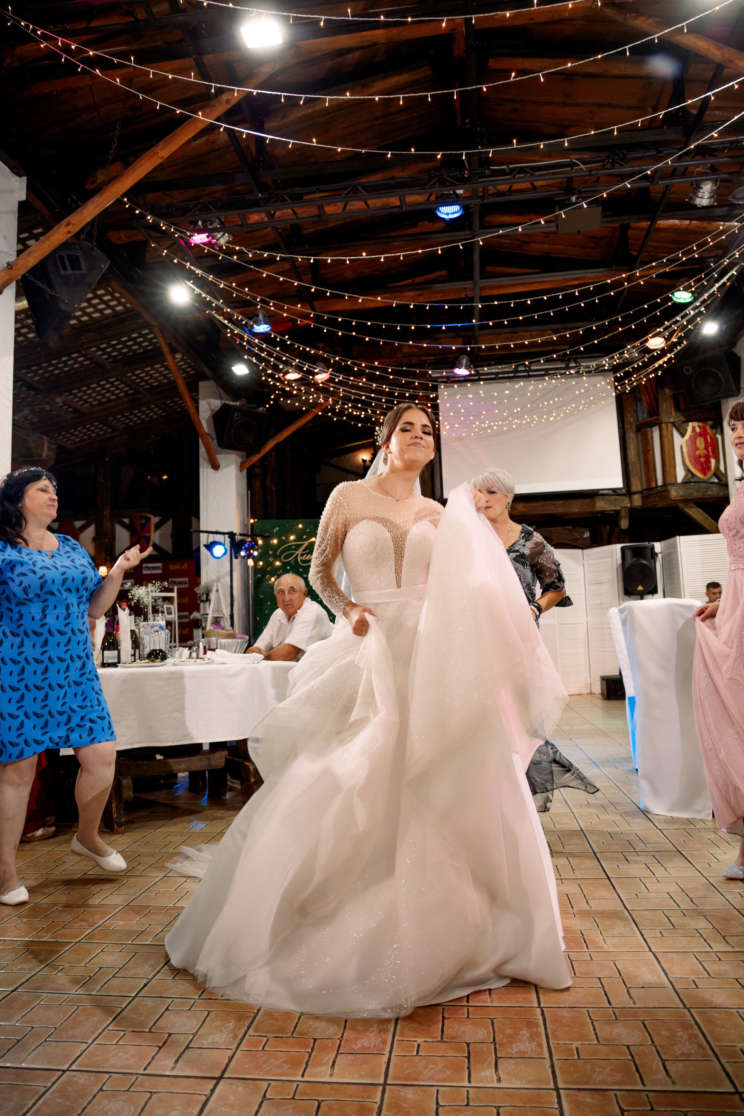 Александр и Кристина. Ваш фотограф в г. Волгоград и по всей России Севастьянова Ульяна