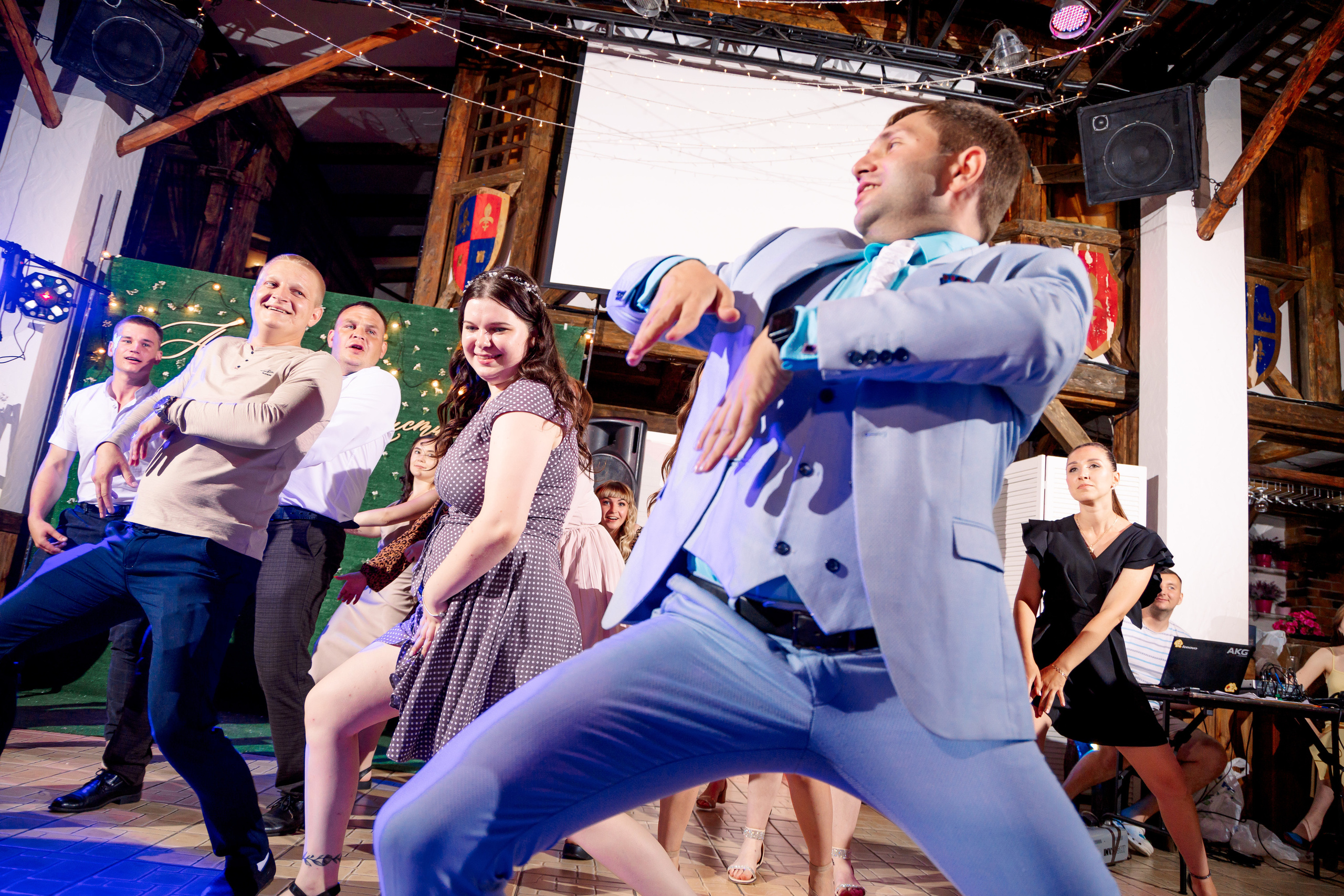 Александр и Кристина. Ваш фотограф в г. Волгоград и по всей России Севастьянова Ульяна