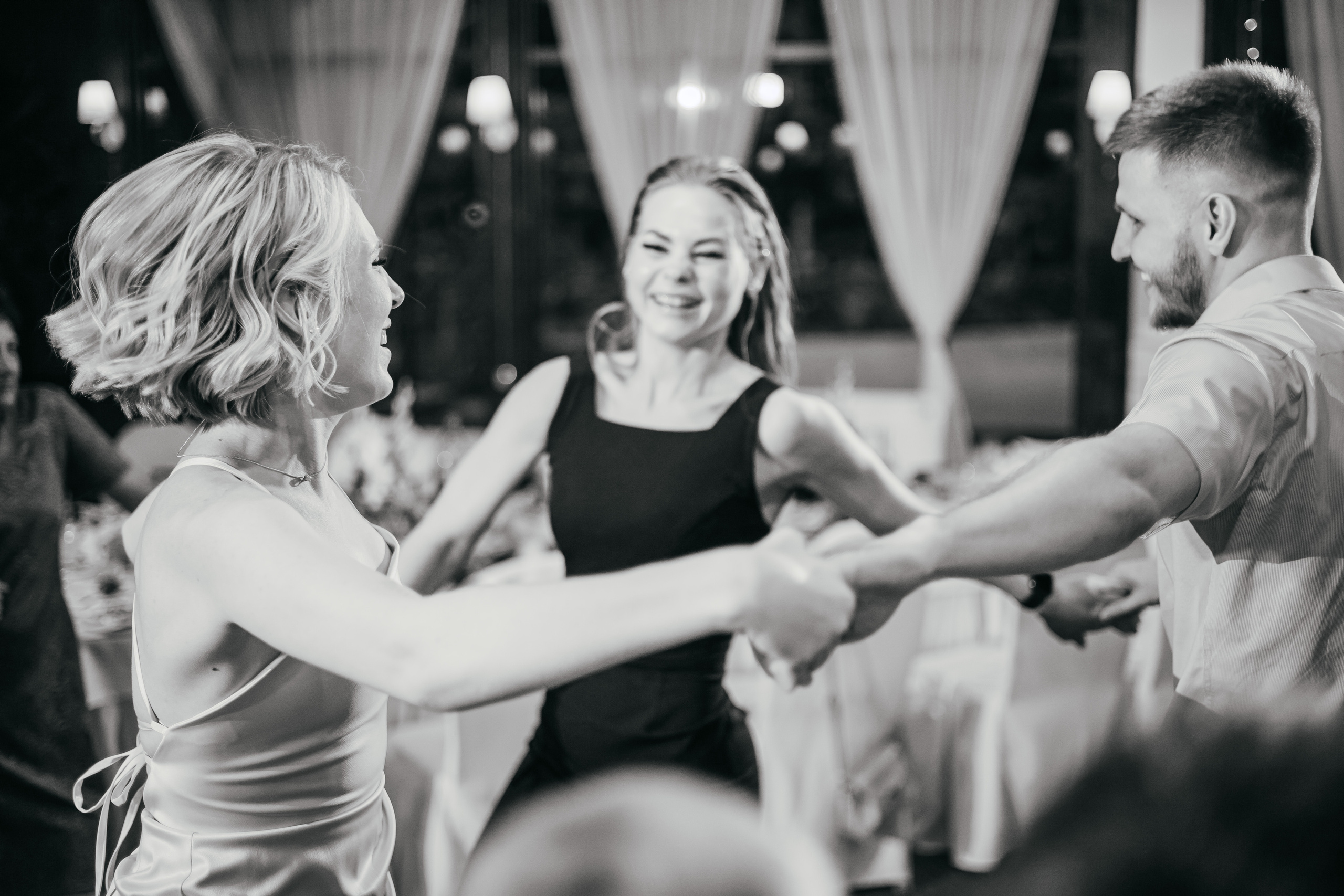 Иван и Дарья. Ваш фотограф в г. Волгоград и по всей России Севастьянова Ульяна