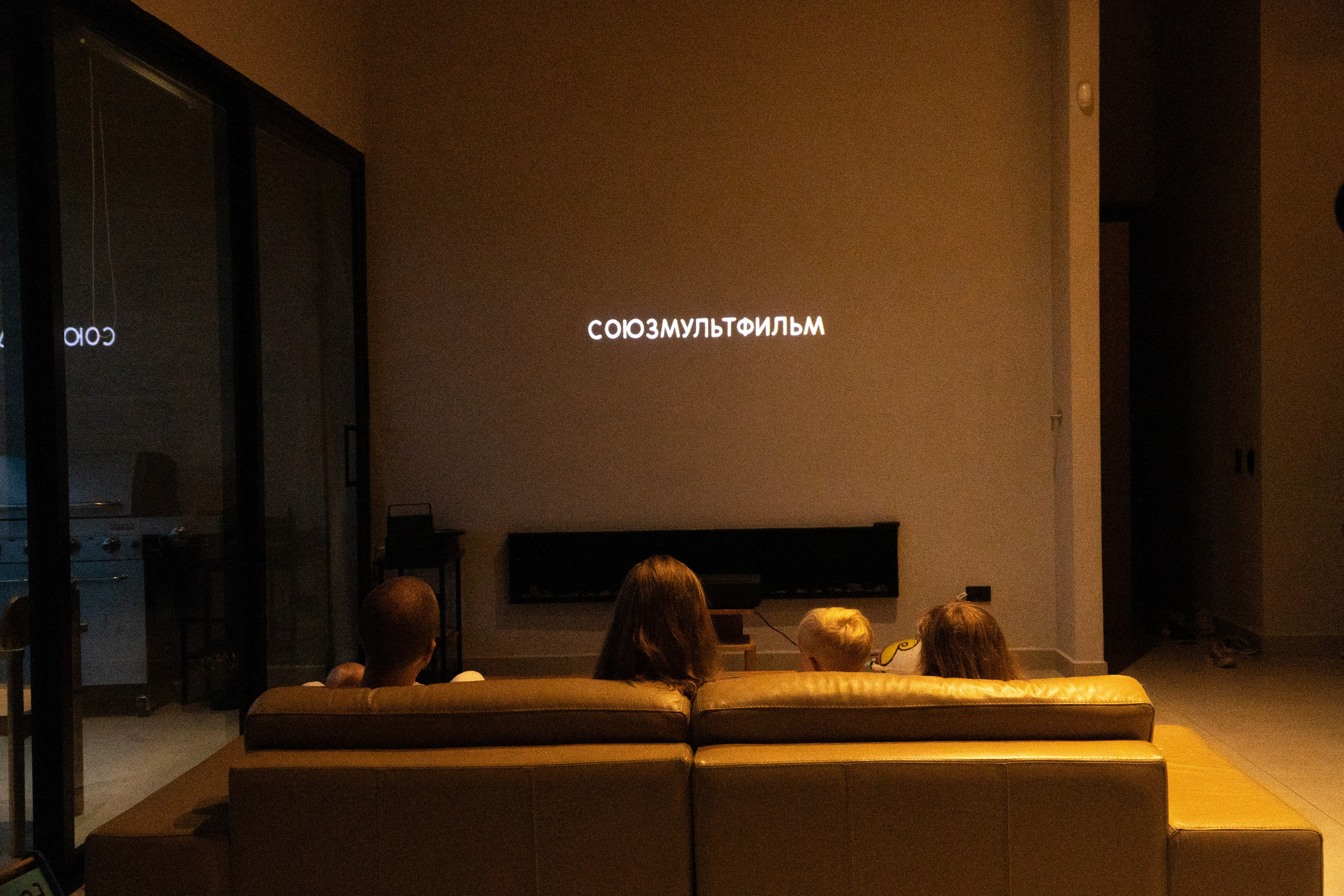 Olga and Family. Wedding Photographer in Barcelona and Medellin