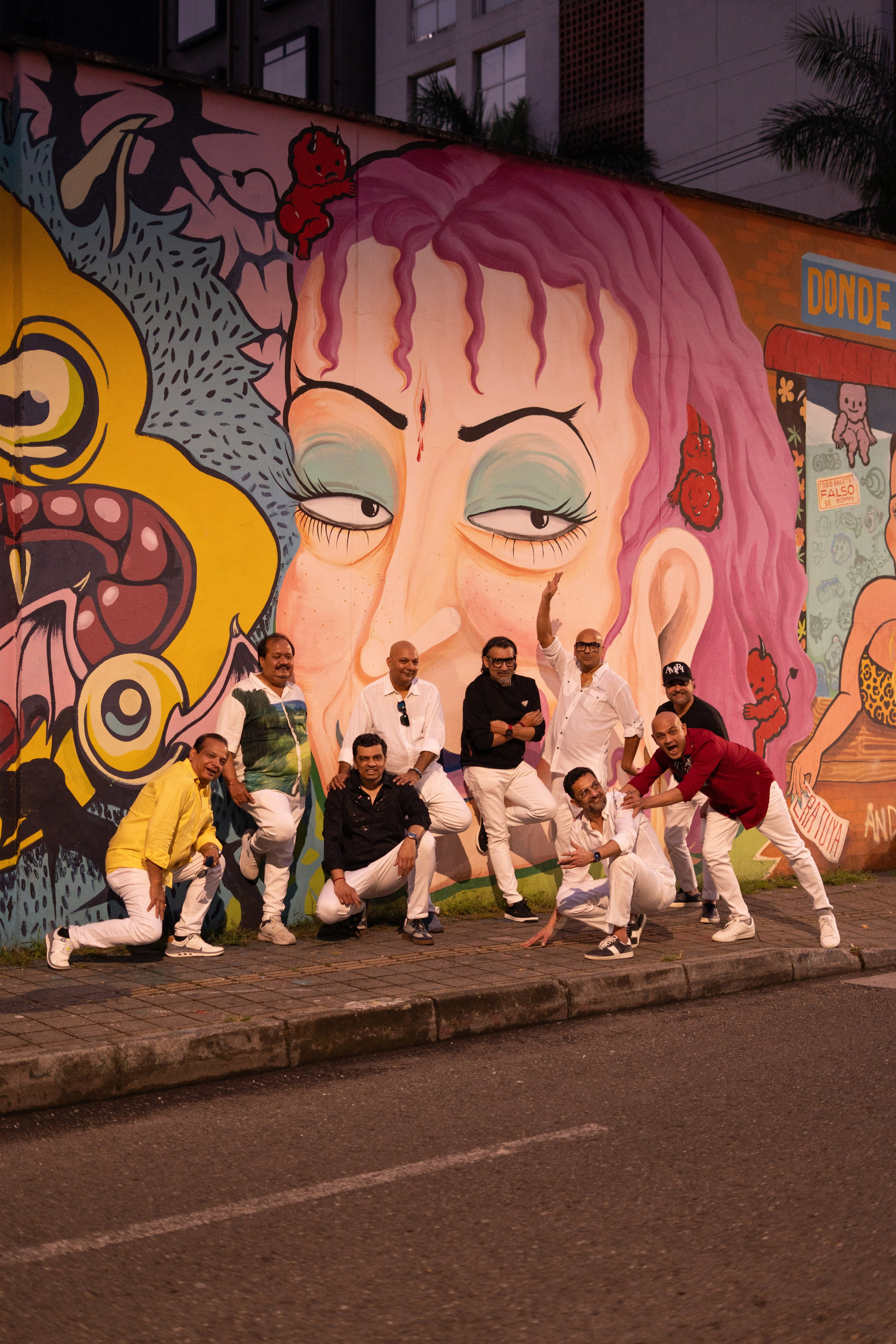 Bachelor party / One day in Medellin. Wedding Photographer in Barcelona and Medellin