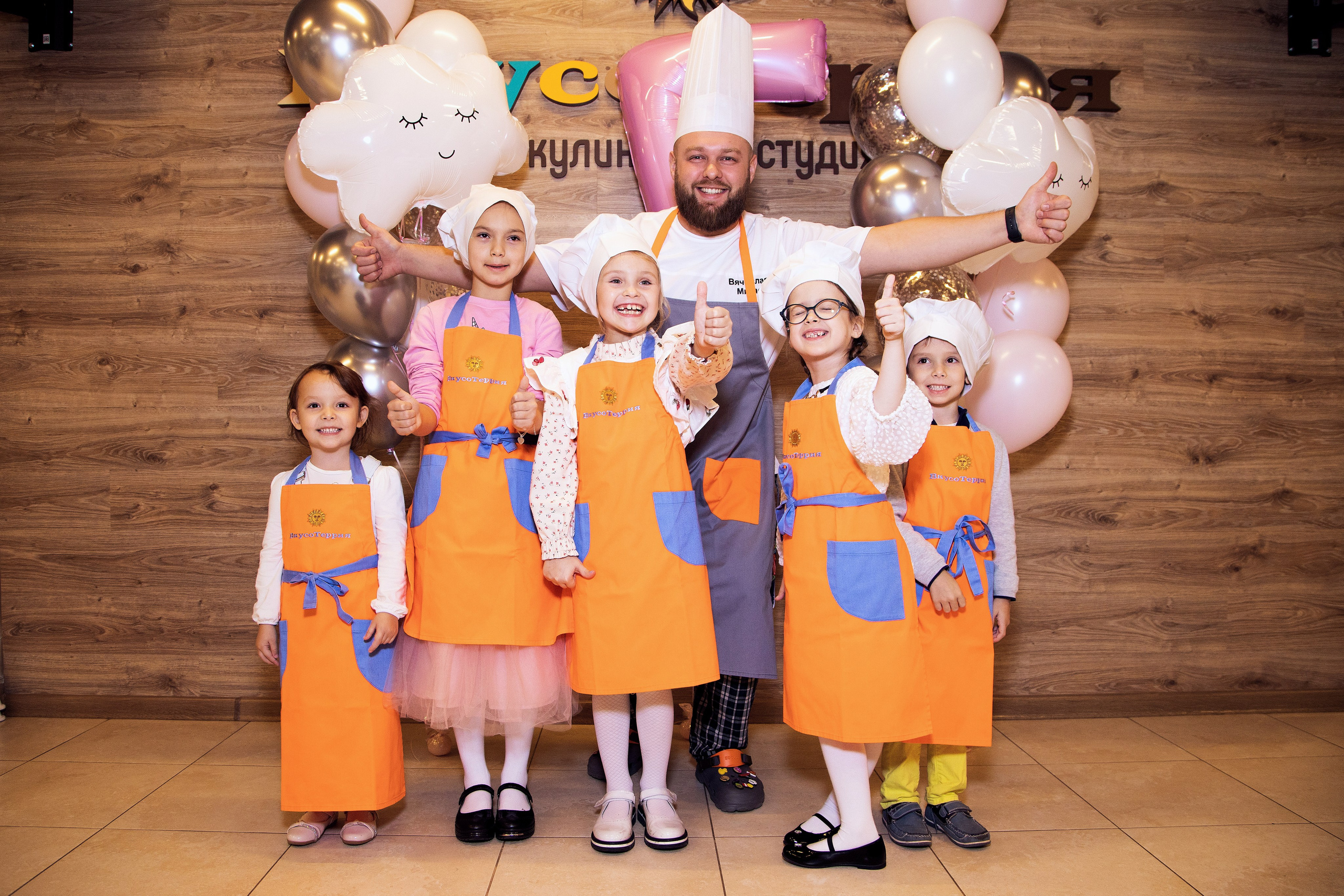 Кира. День рожденья. Фотограф Савченко Люба. Москва