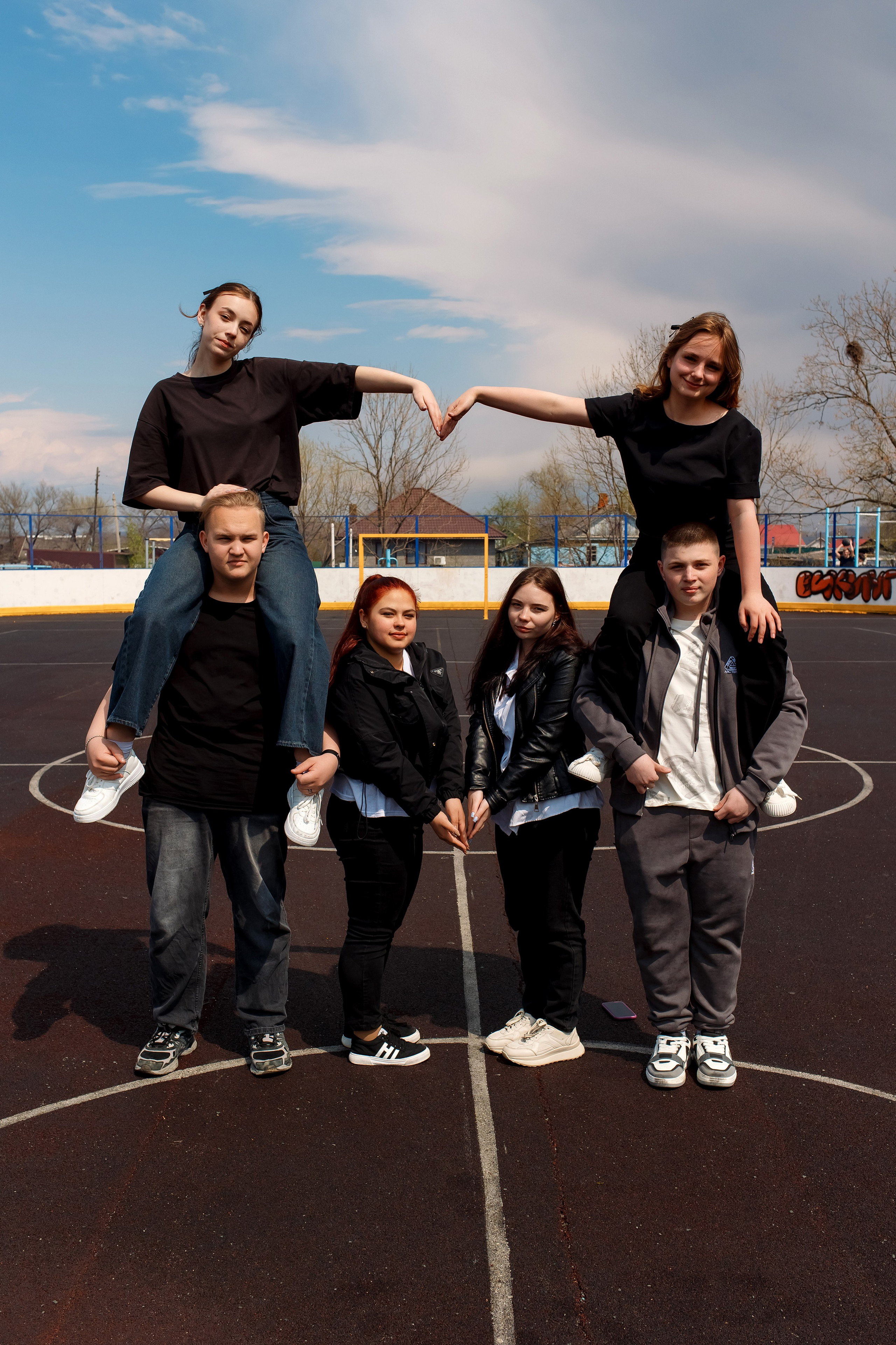 9 класс съемка в школе. Фотограф Любовь Корниенко, Примоский край