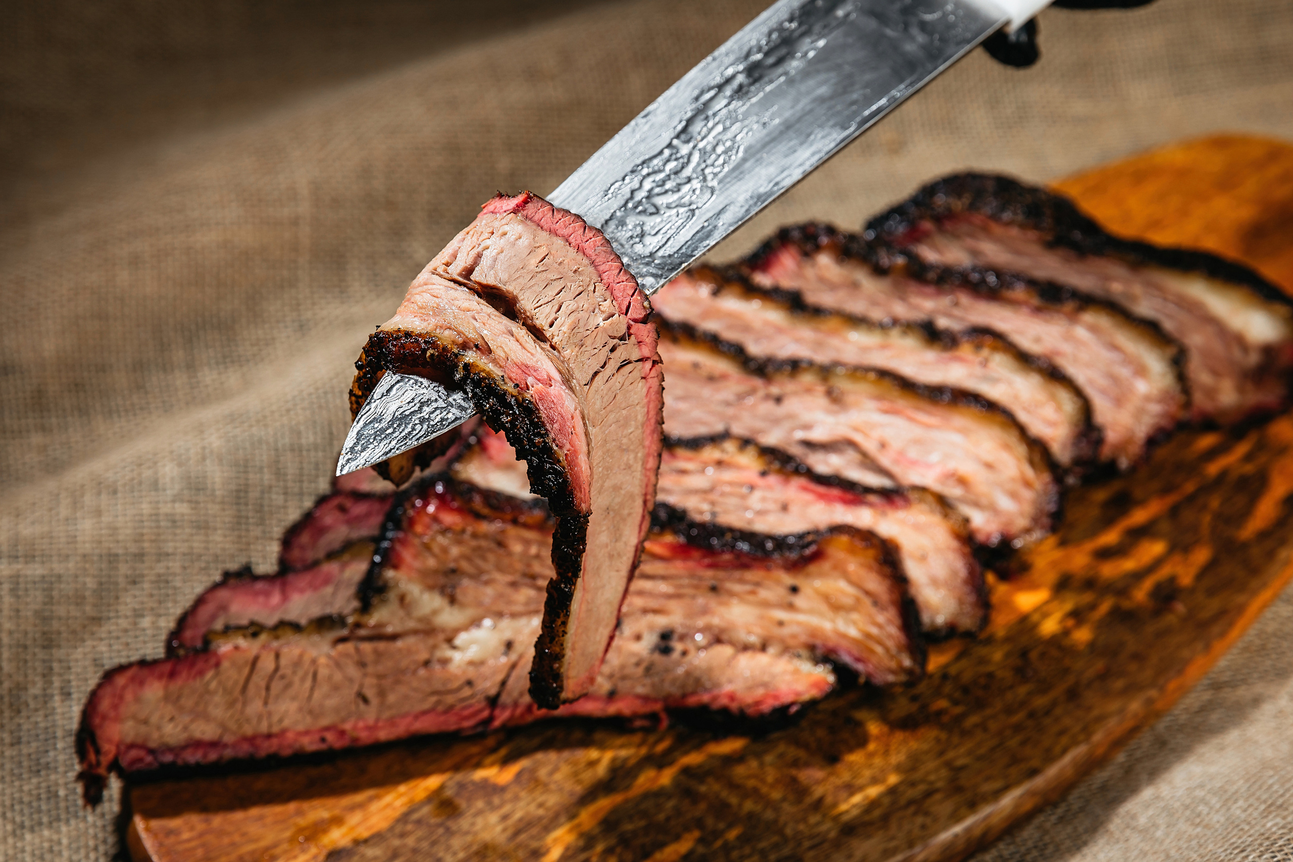 фуд-фотограф Петрозаводск, фото для меню Птз, брискет, фото мяса, фуд-стилист, фуд, фото еды, фото меню, заказать фотосессию, фотосъемка блюд для меню, винная карта, гриль, food-photo, фото коктейлей, холодные блюда, салаты, супы, горячие блюда, суши, роллы, пицца, русская кухня, японская кухня, шашлык, фуд-фотограф Илья Соснин