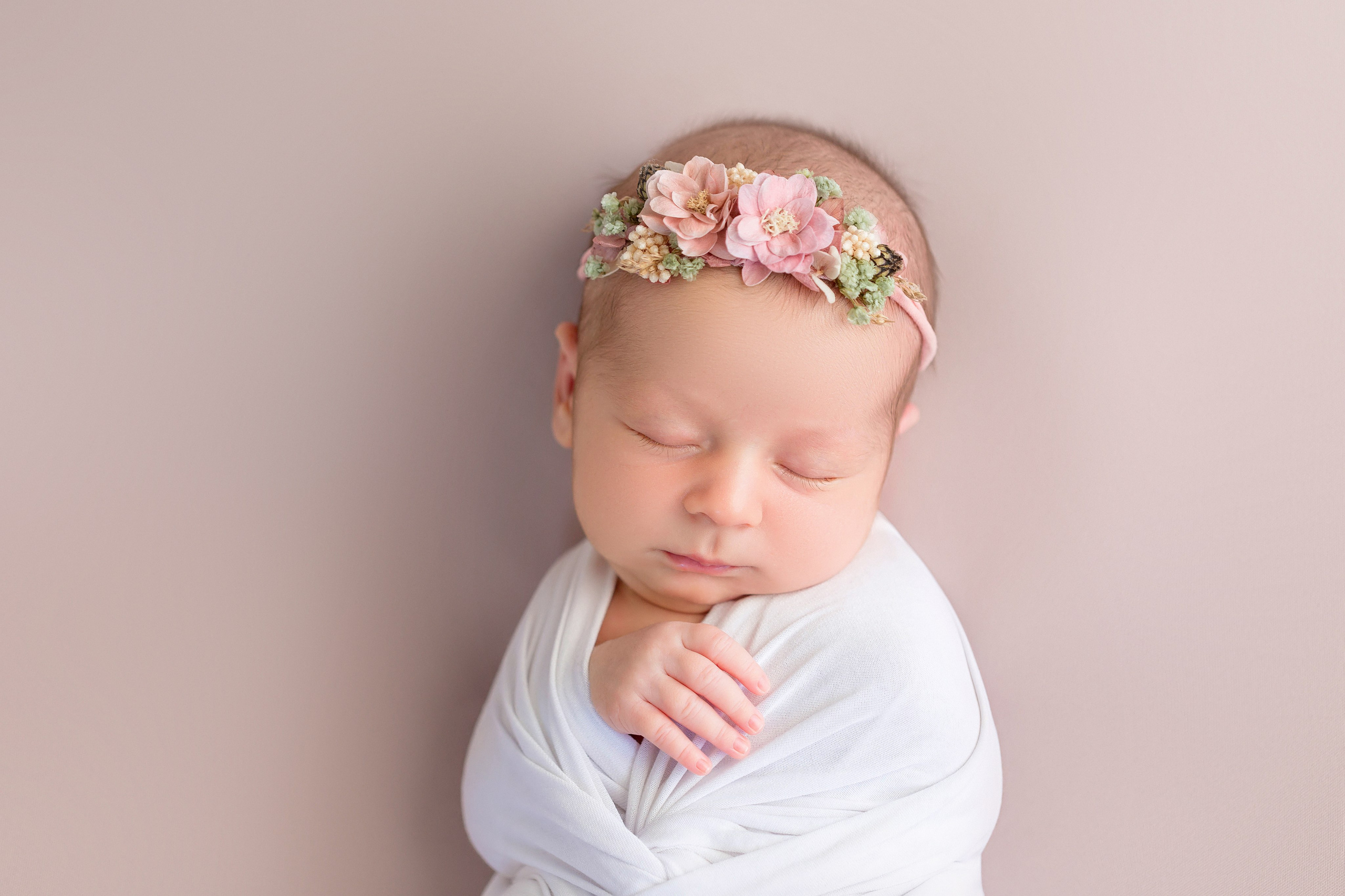 Новорожденные. Фотограф новорожденных в Симферополе Эльмира тизе