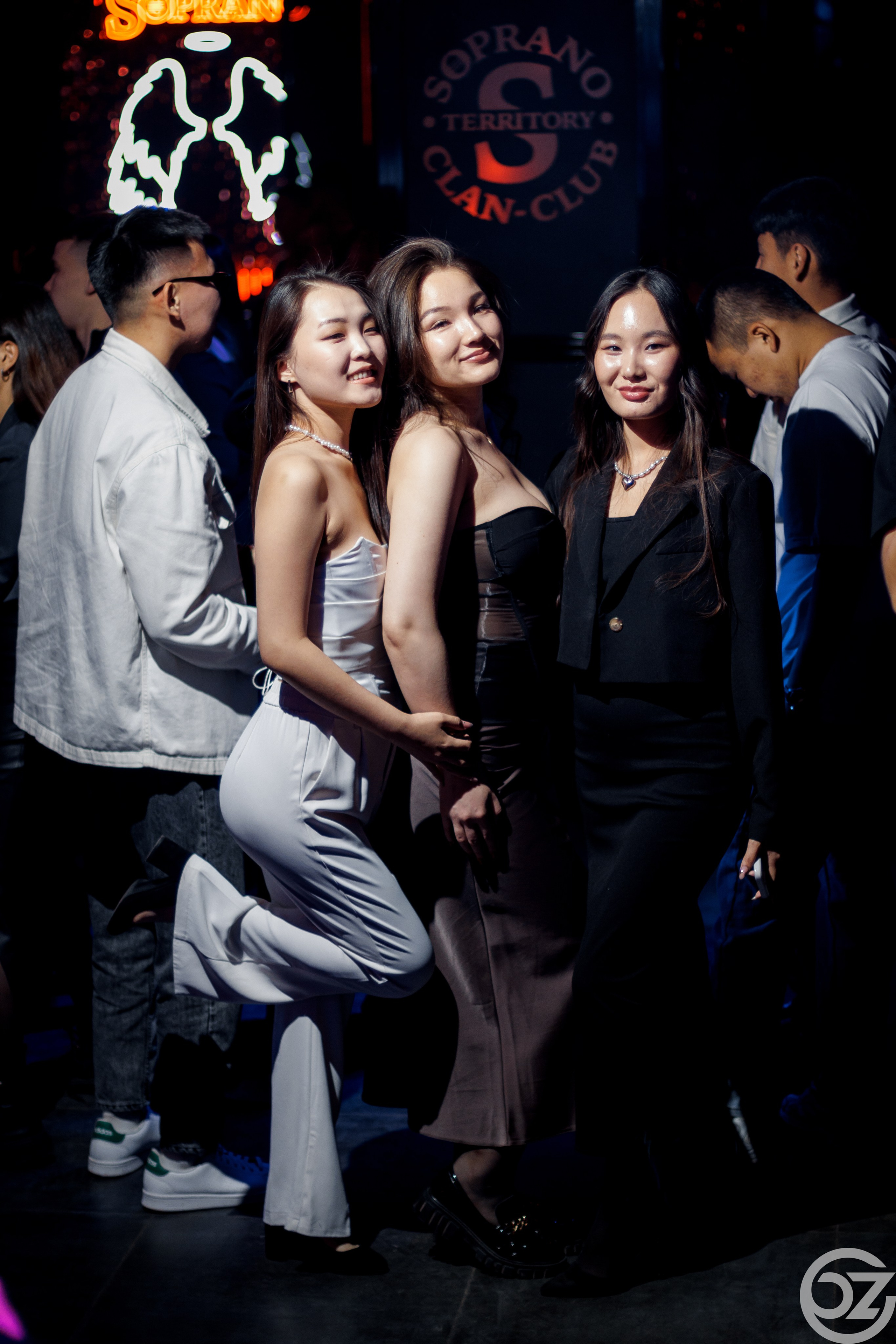 Olon Zon — Club Soprano. Свадебный фотограф в Иркутске Бобылев Никита