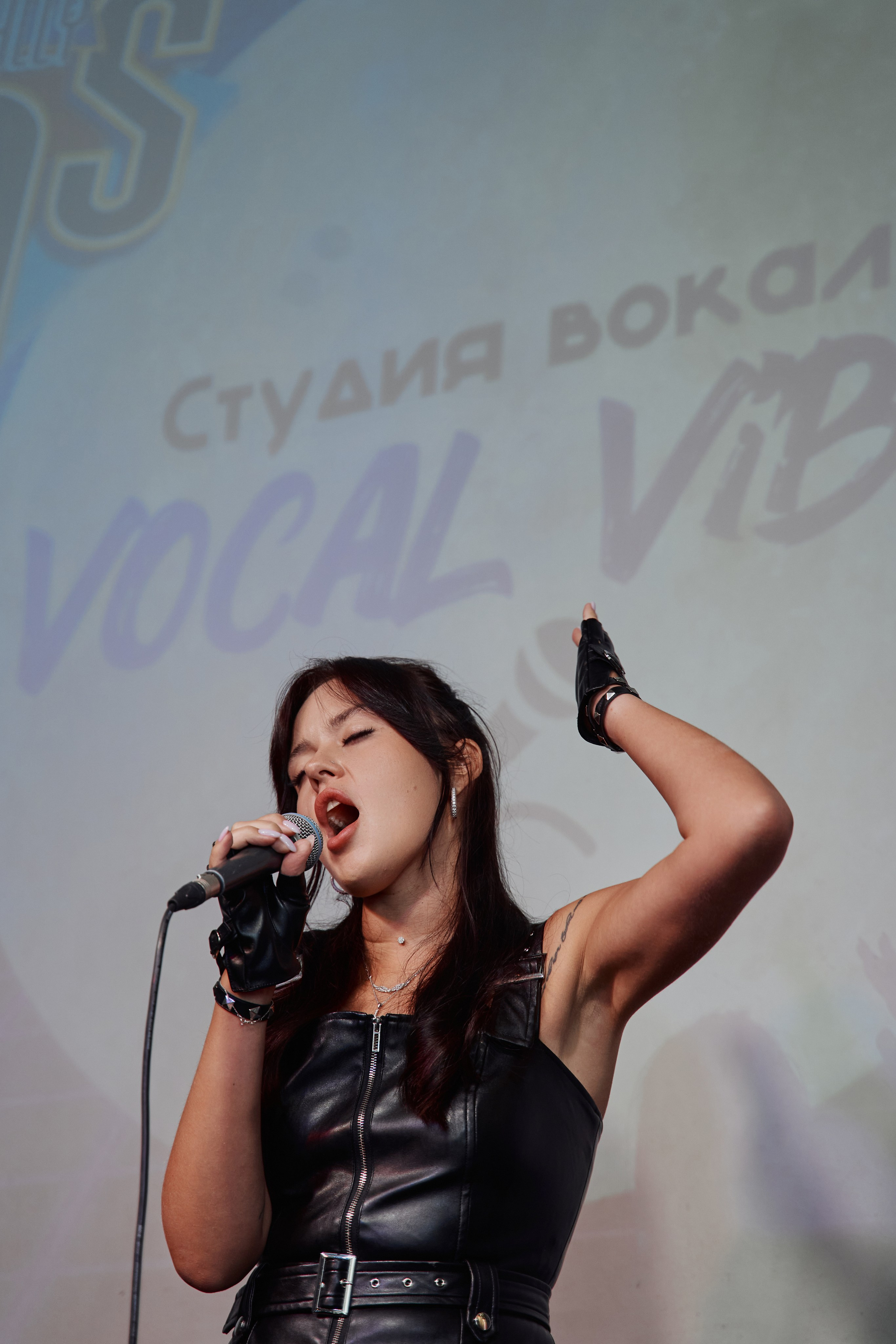 Отчетный концерт школы «VOCAL VIBE». Фотограф Москва Арина Клокова