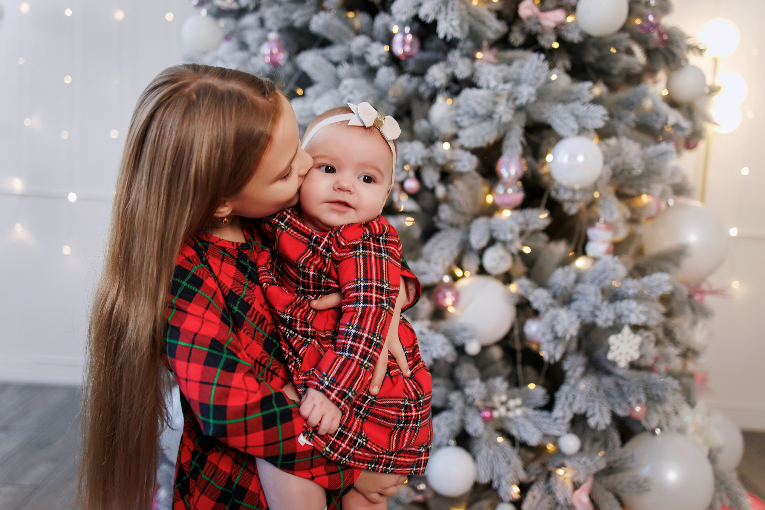 Ваши фотографии. Интерьерная фотостудия Background в Омске