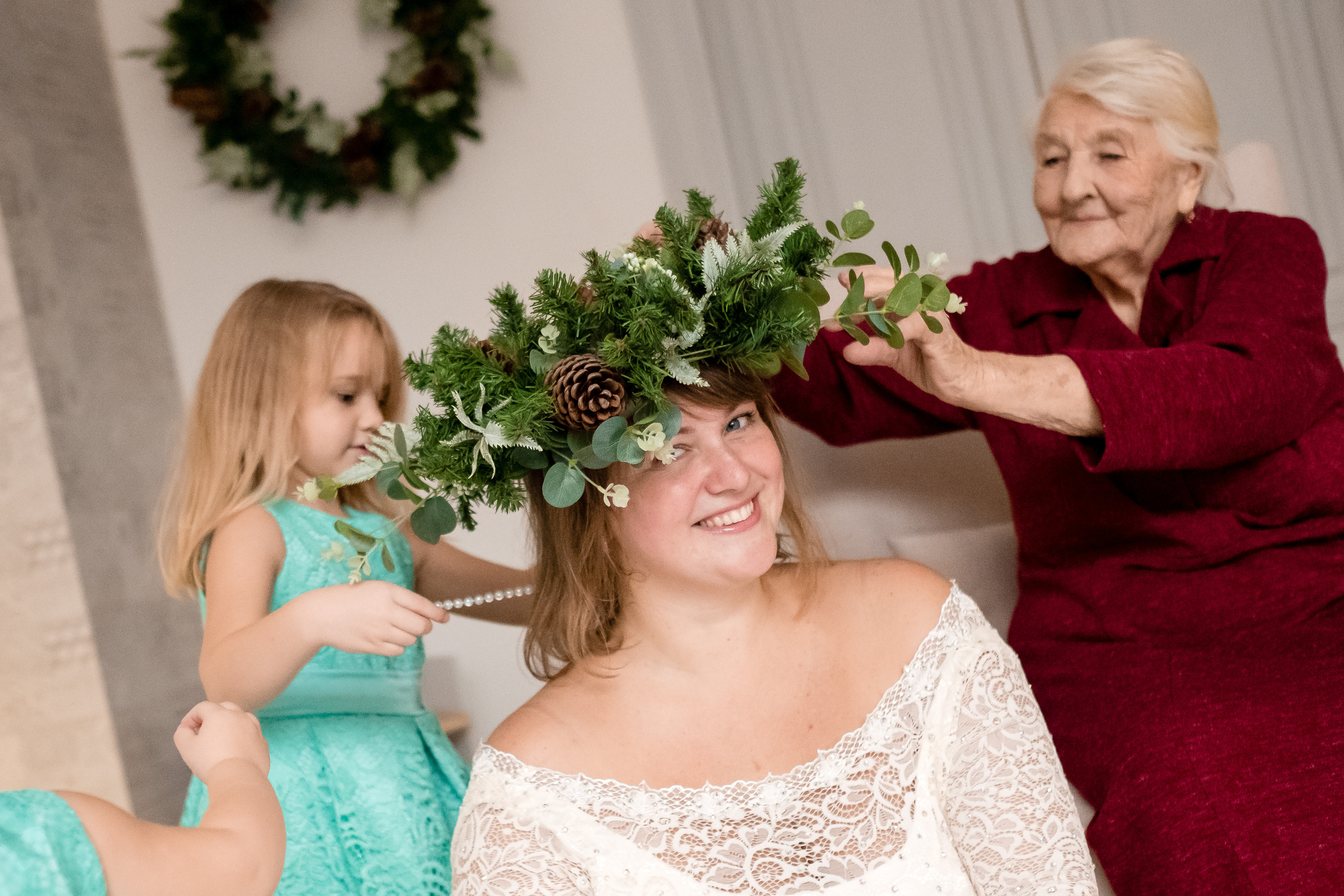 Новогодняя фотосъемка в студии в стиле лайфстайл с маленькими детьми. Фотограф в городе Астрахань Ольга Лазиева