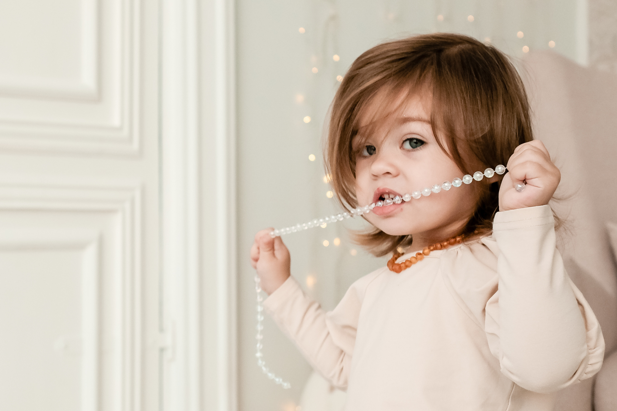 Новогодняя фотосъемка в студии в стиле лайфстайл с маленькими детьми. Фотограф в городе Астрахань Ольга Лазиева