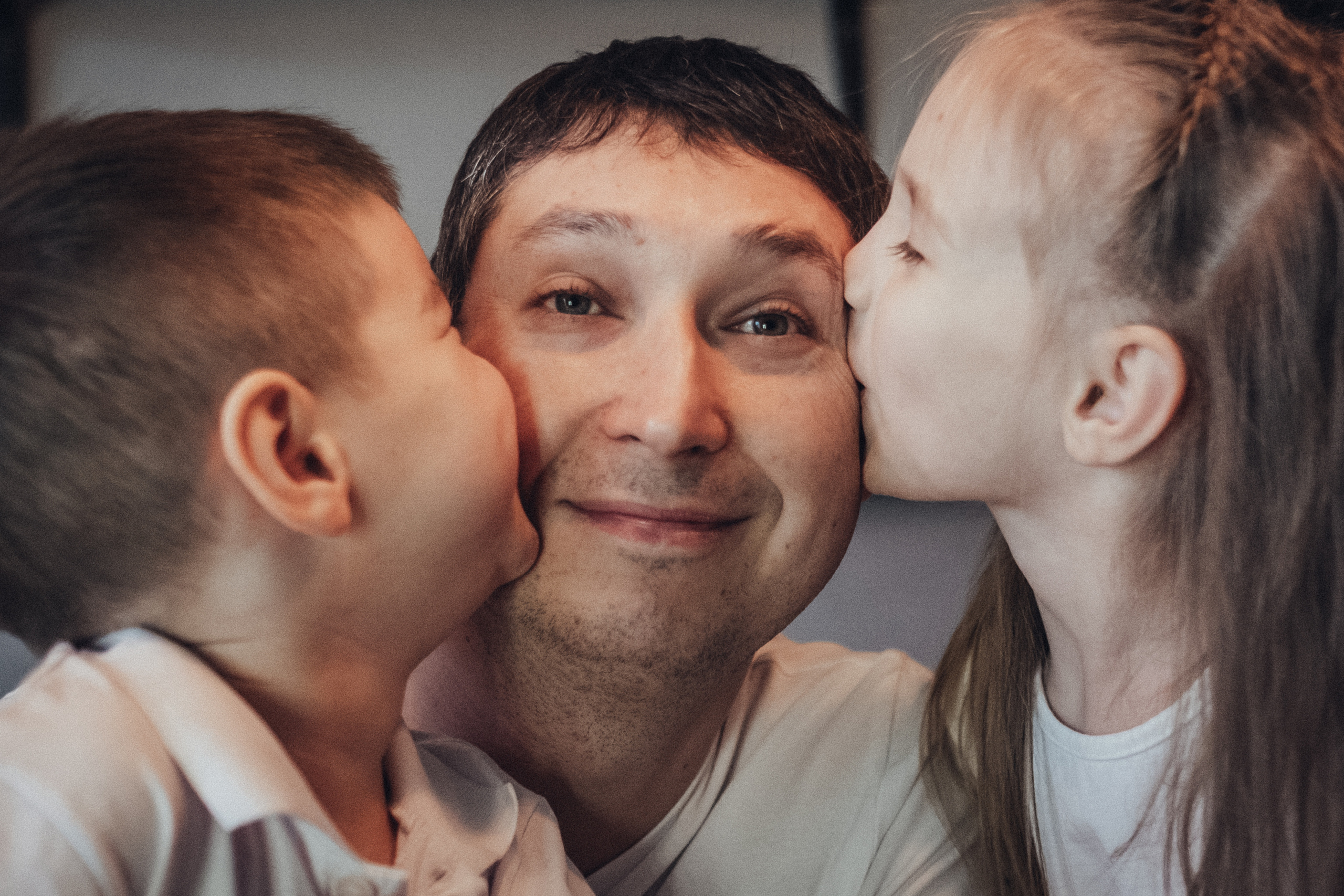 Новогодняя фотосъемка в студии в стиле лайфстайл с маленькими детьми. Фотограф в городе Астрахань Ольга Лазиева
