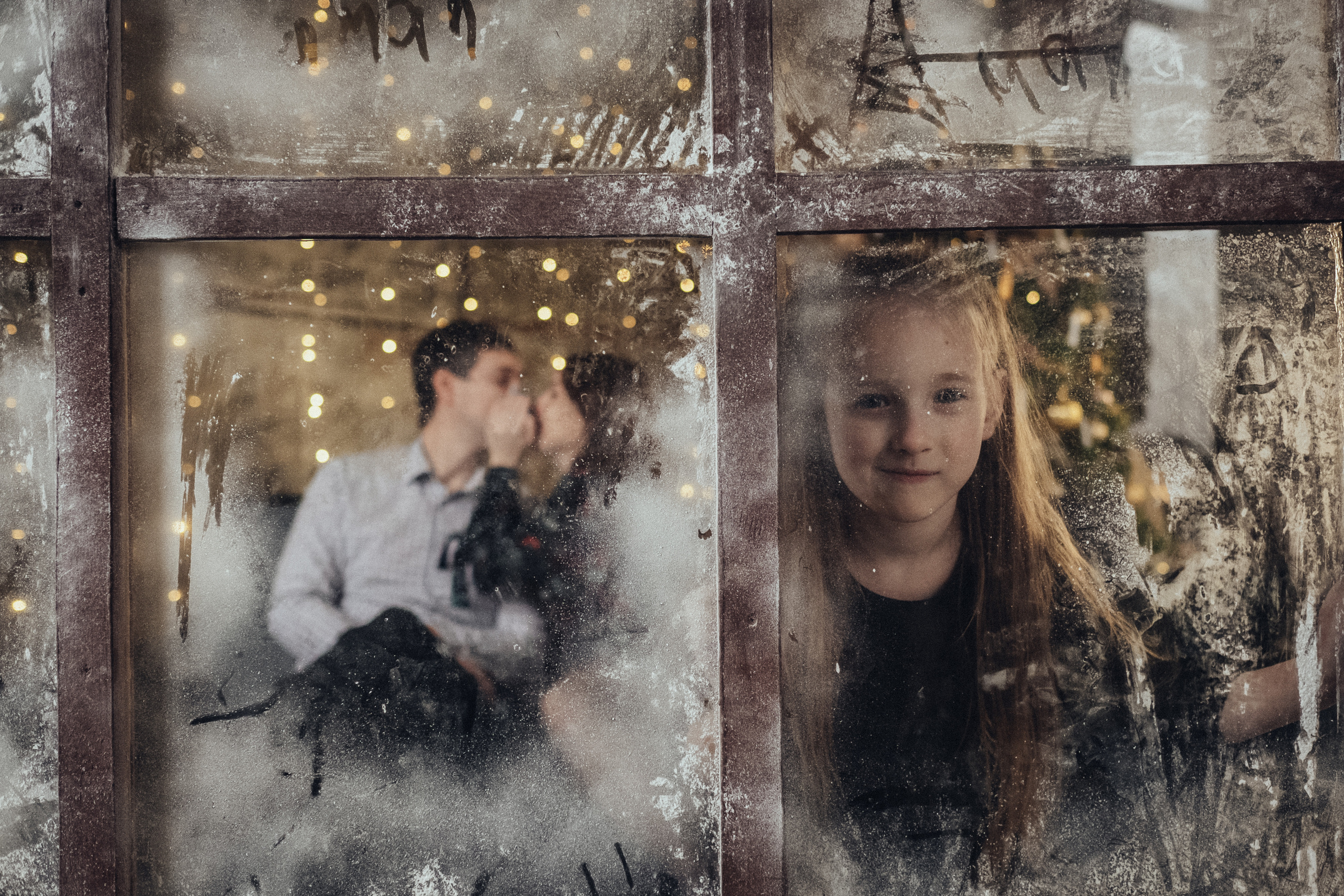 Новогодняя фотосъемка в студии в стиле лайфстайл с маленькими детьми. Фотограф в городе Астрахань Ольга Лазиева