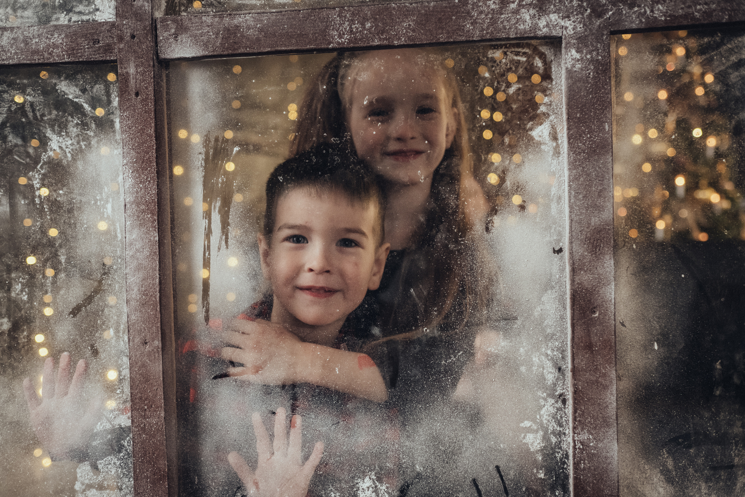 Новогодняя фотосъемка в студии в стиле лайфстайл с маленькими детьми. Фотограф в городе Астрахань Ольга Лазиева