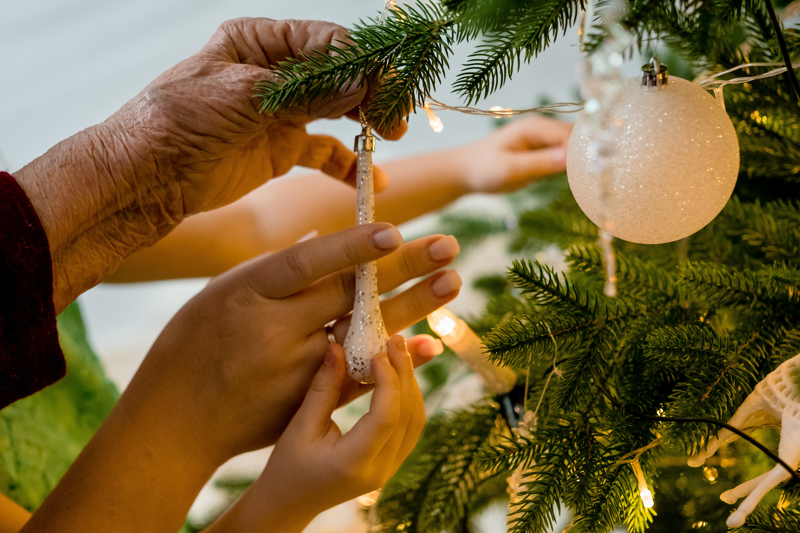 Новогодняя фотосъемка в студии в стиле лайфстайл с маленькими детьми. Фотограф в городе Астрахань Ольга Лазиева