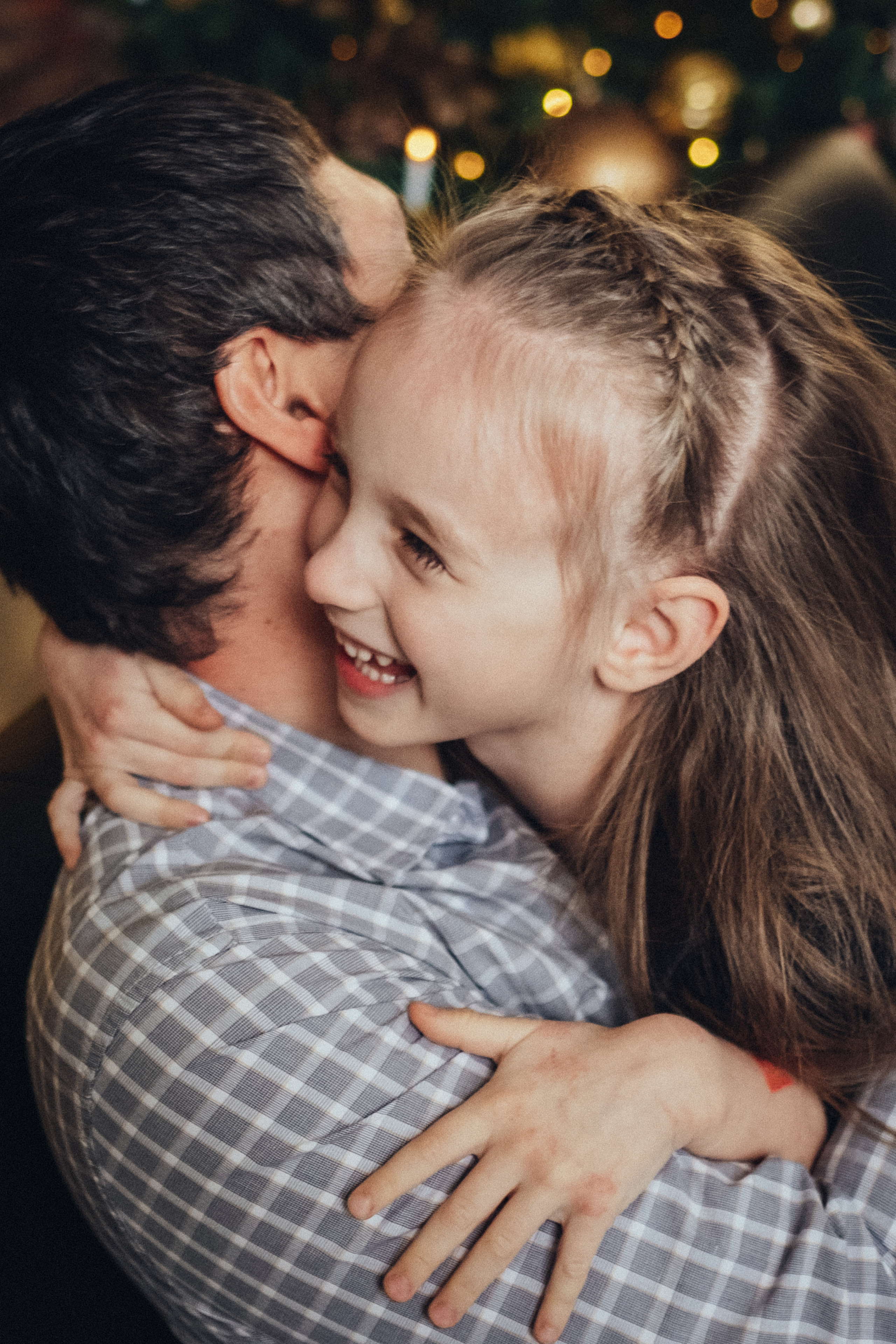 Новогодняя фотосъемка в студии в стиле лайфстайл с маленькими детьми. Фотограф в городе Астрахань Ольга Лазиева