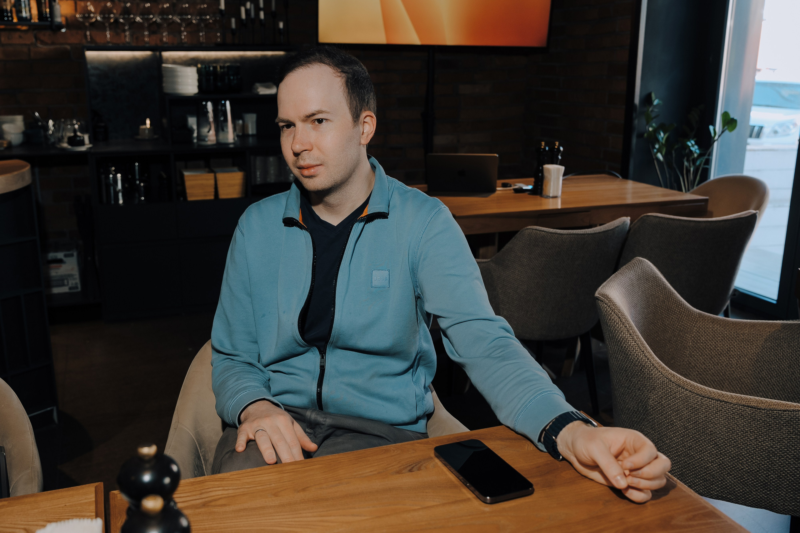 ЯНДЕКС ЕДА ПРЕСС-ЗАВТРАК. Репортажный фотограф Зуев Роман г. Челябинск