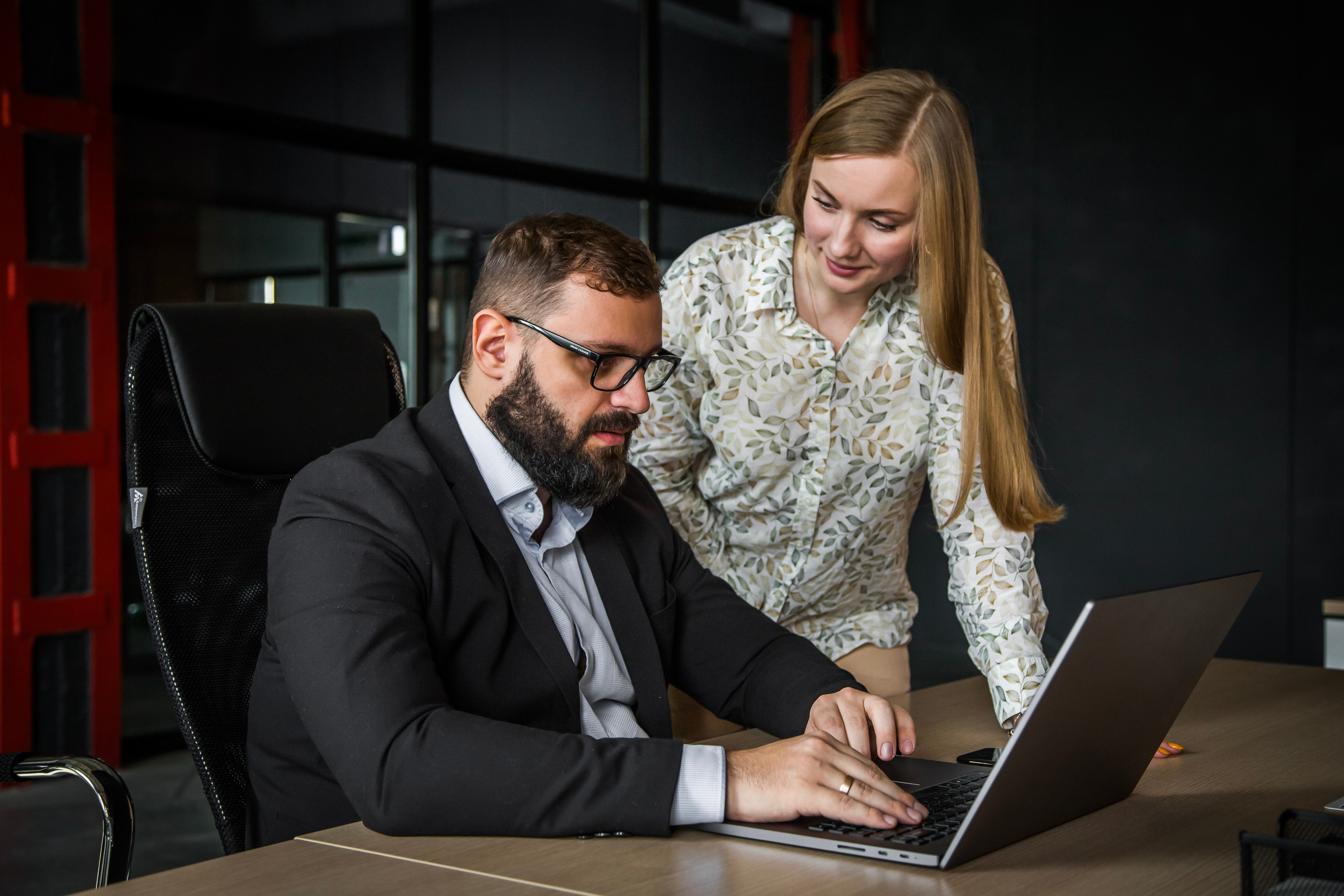 Фотосессия для бизнеса, контент для соцсетей, фото сотрудников. Свадебная, репортажная и бизнес съёмка в Ростове-на-Дону