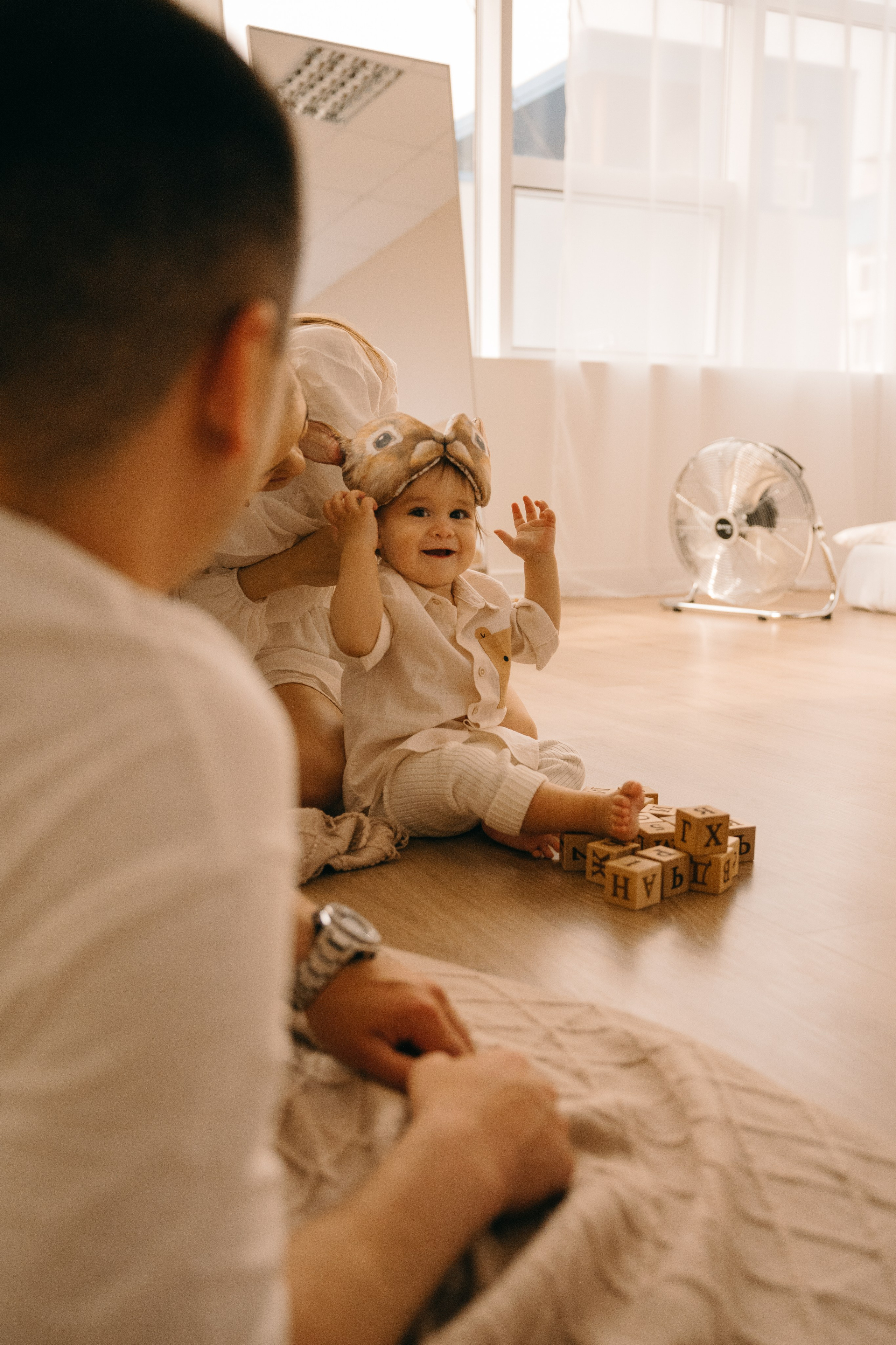 В студии. Главная