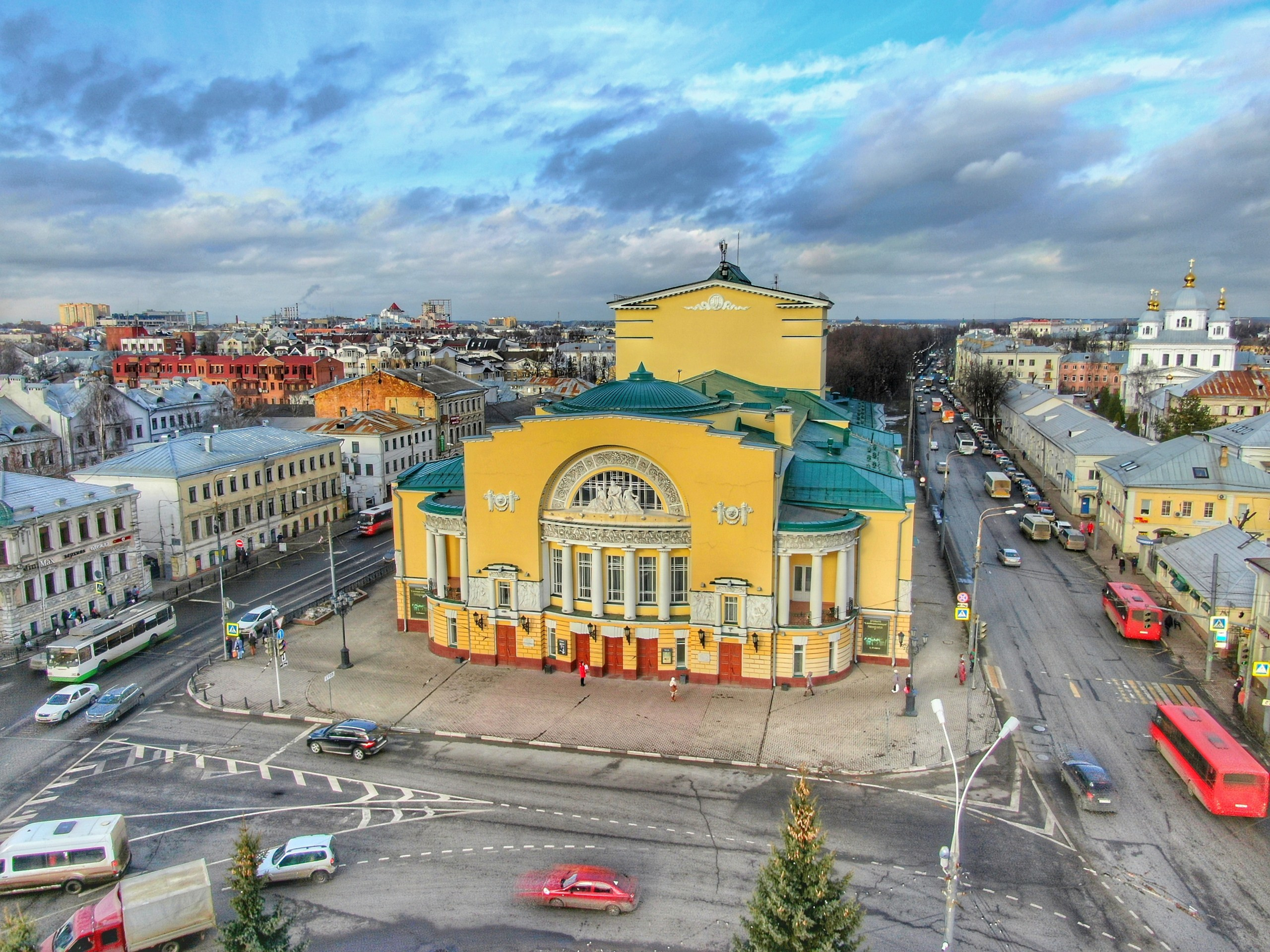 Аэросъёмка (фото). Фото и видеосъёмка в Ярославле | Грибов Медиа контент студия  — от 2500 ₽/час