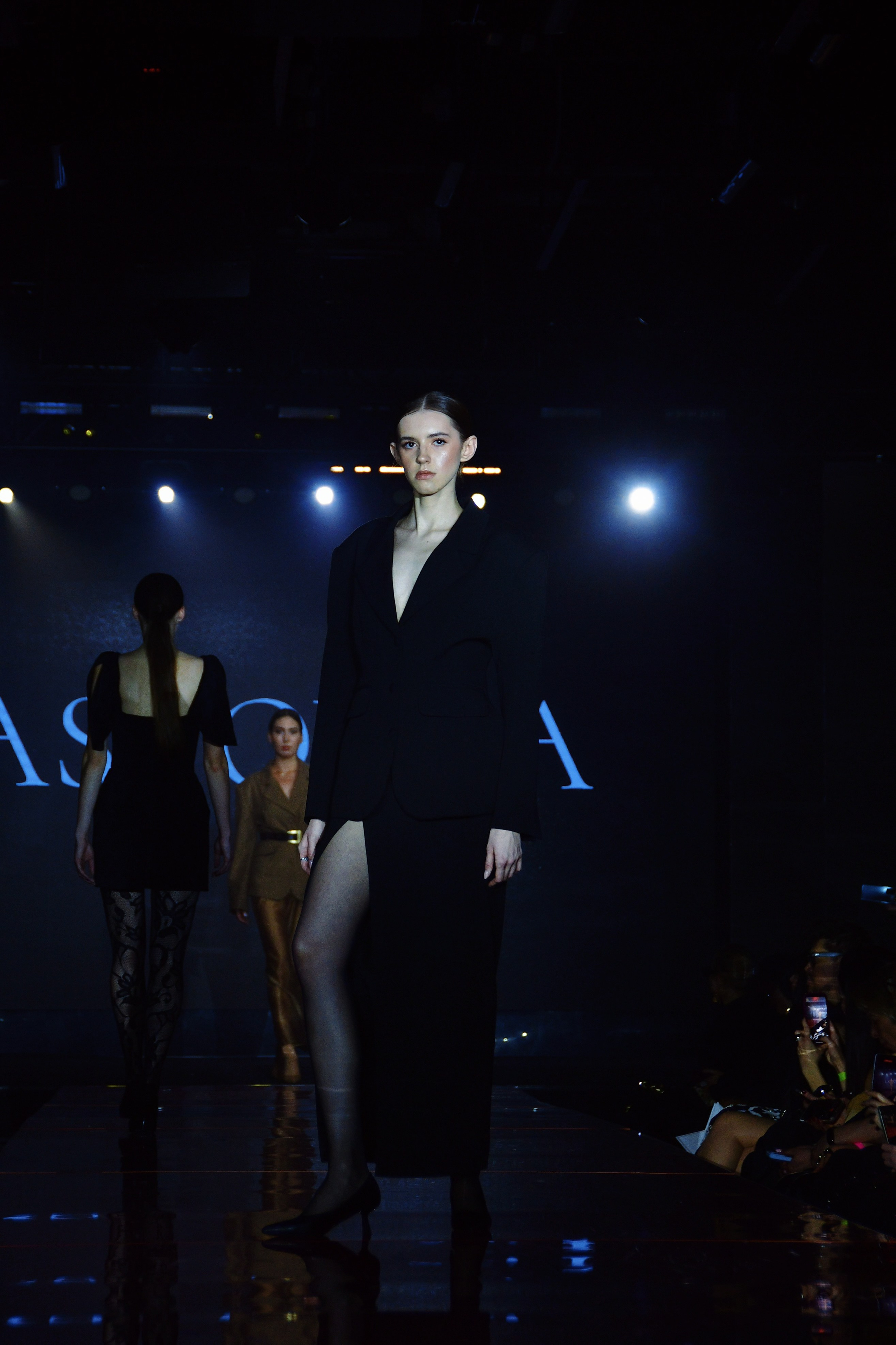 LASTOVKA показ 2025