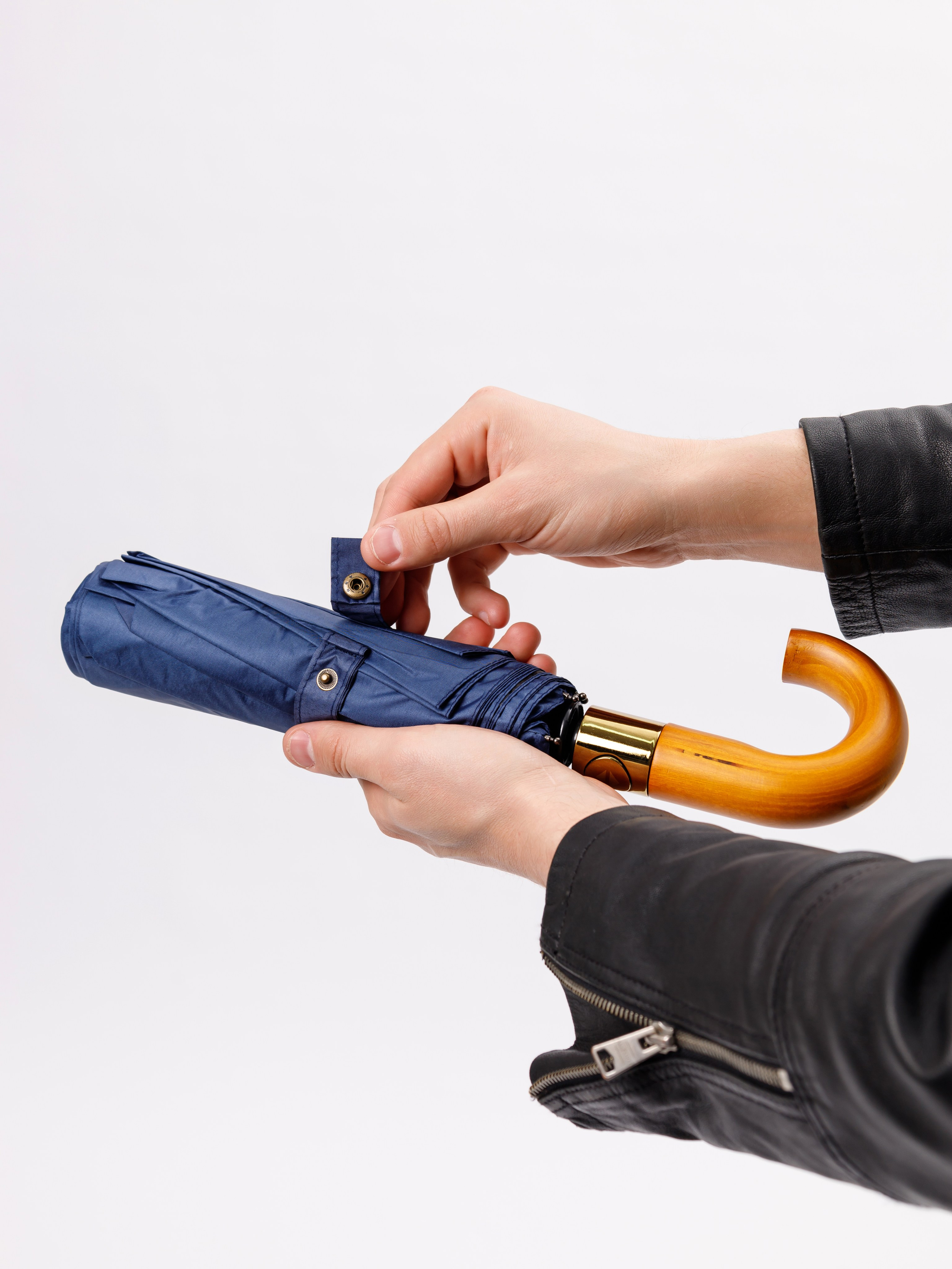 Предметная съёмка на белом фоне. Главная