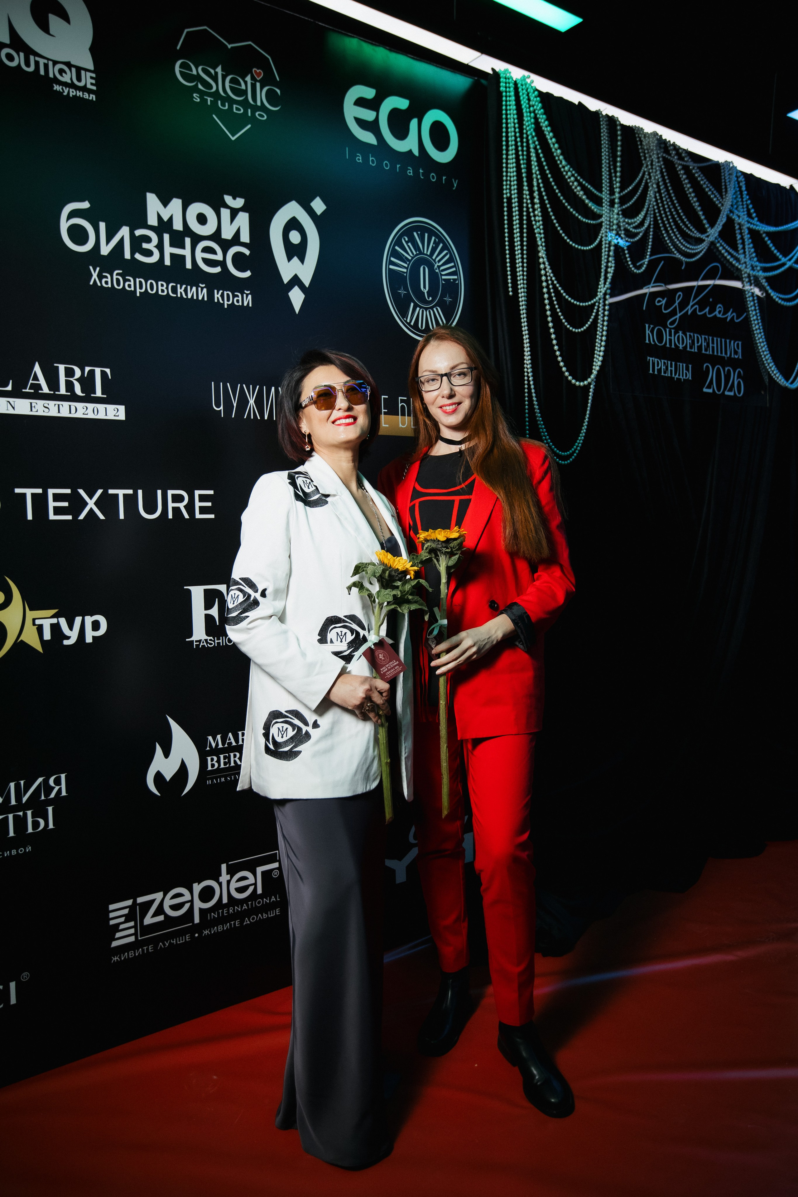 ФЭШН КОНФА. СВОИ. ФОТООТЧЕТЫ-СОБЫТИЯ-МЕСТА