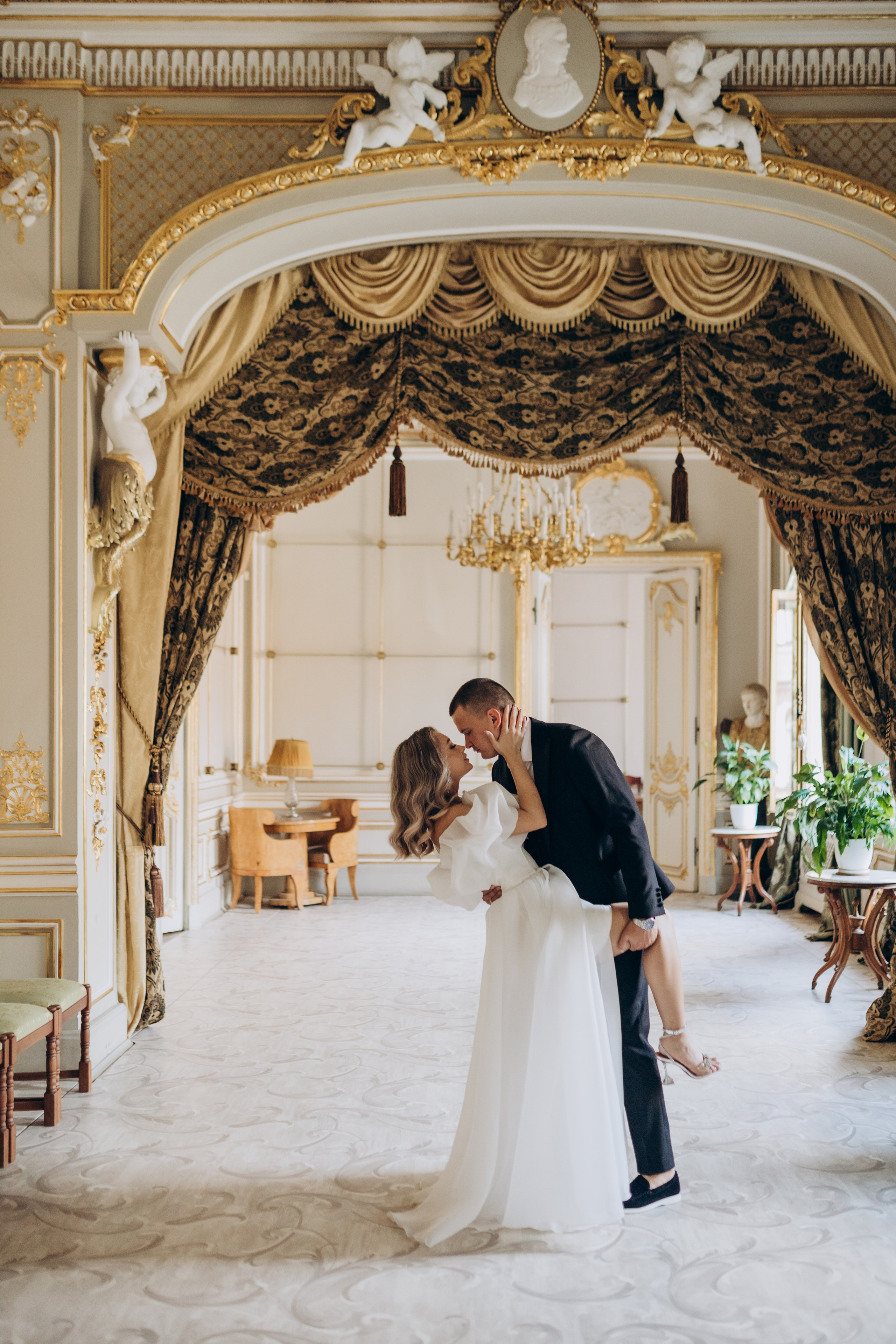 Дмитрий и Ангелина. Дом архитектора. Свадебный и love story фотограф в Санкт-Петербурге