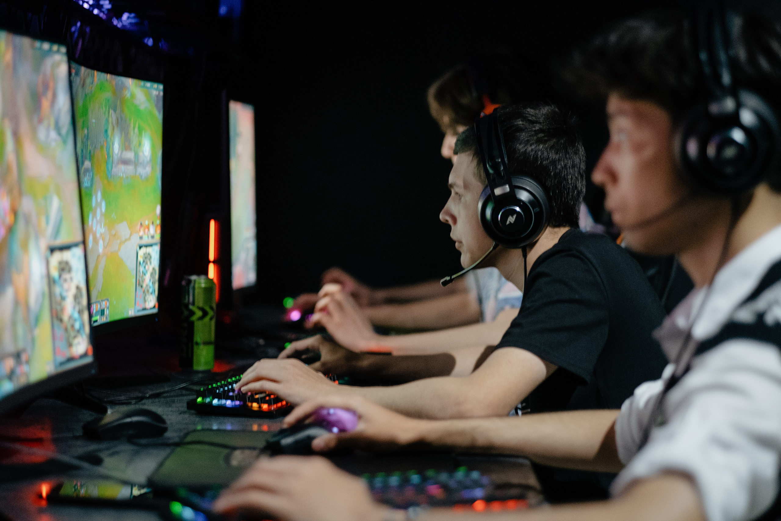 Real Ace — открытие киберспортивного клуба. Flint — photographer