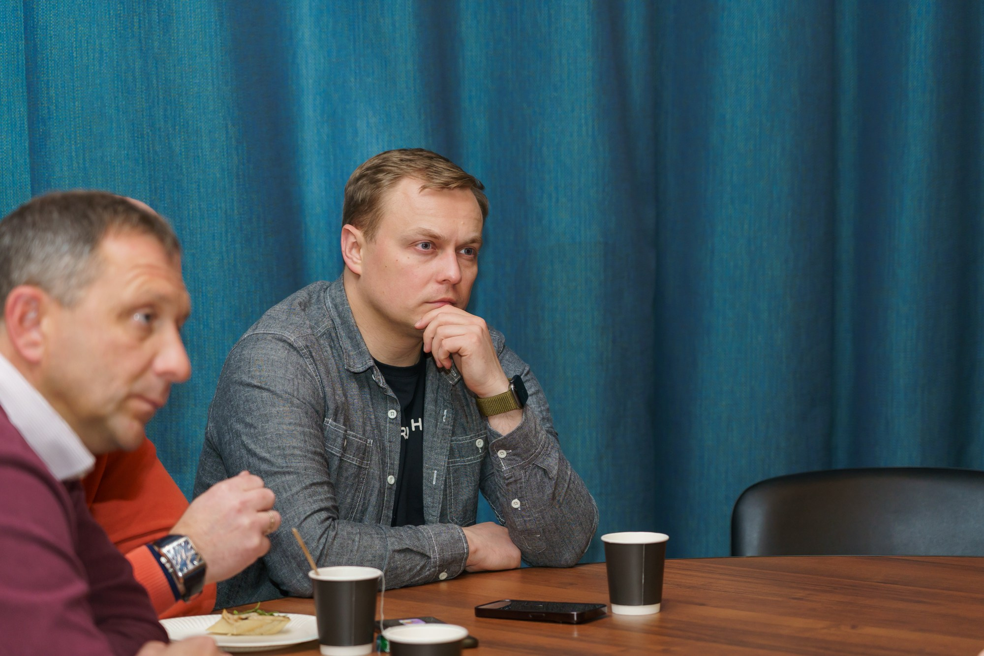 Выступление спикера. Photomantis