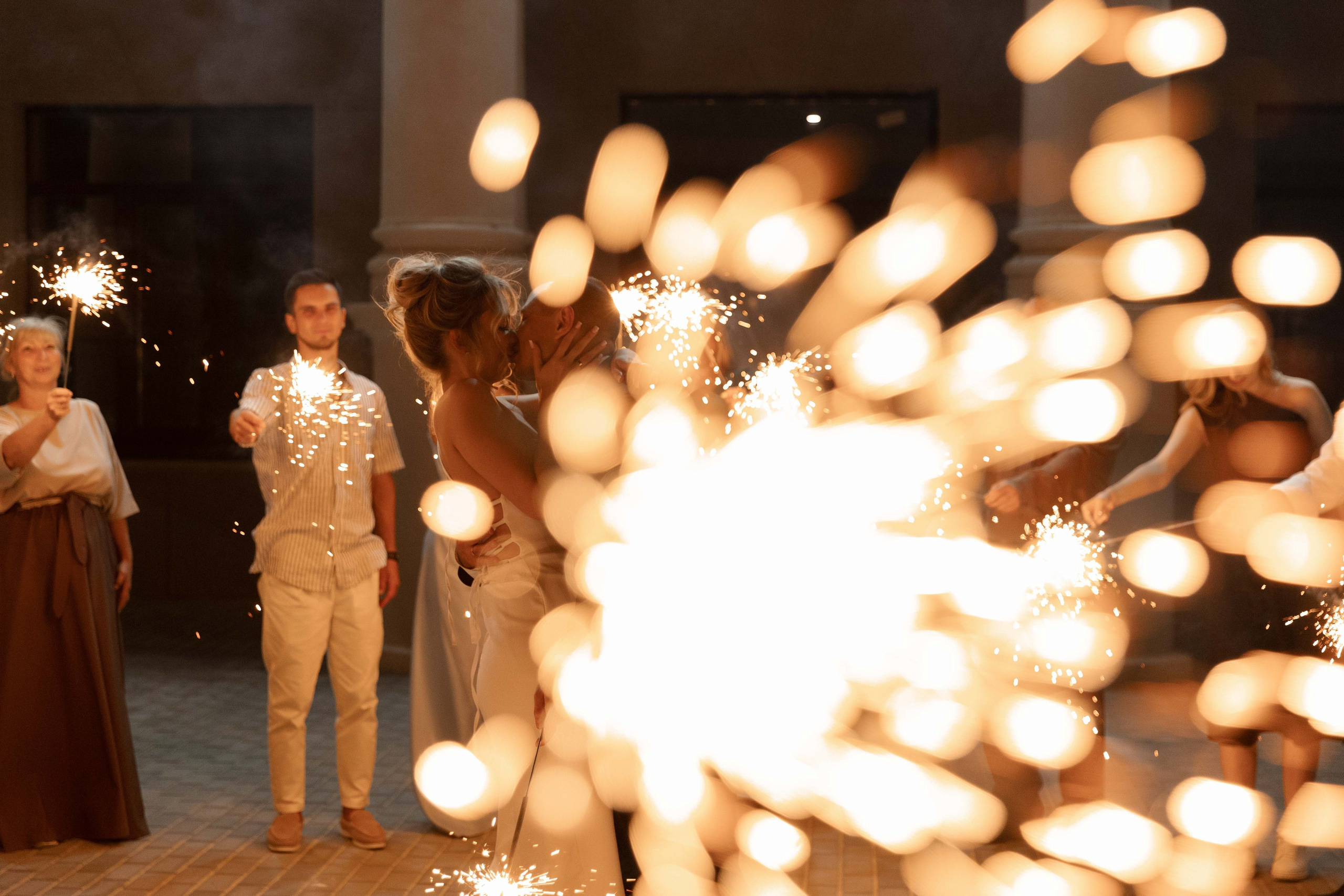 Дом Культуры. Я Ира и я фотографирую свадьбы более 10 лет