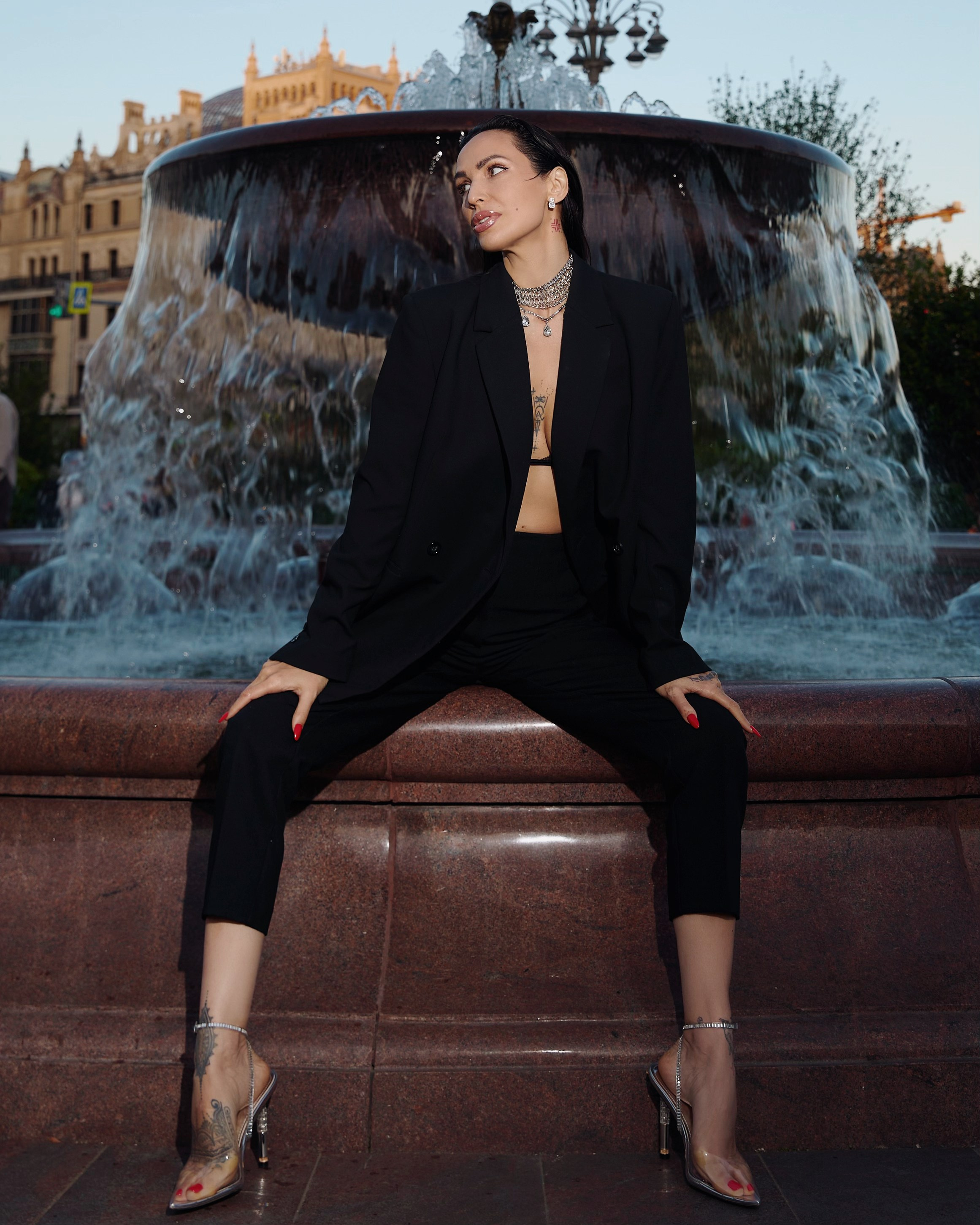 STREET. Фотограф Оля Мороз Москва портретный фотограф нейрофотосессия