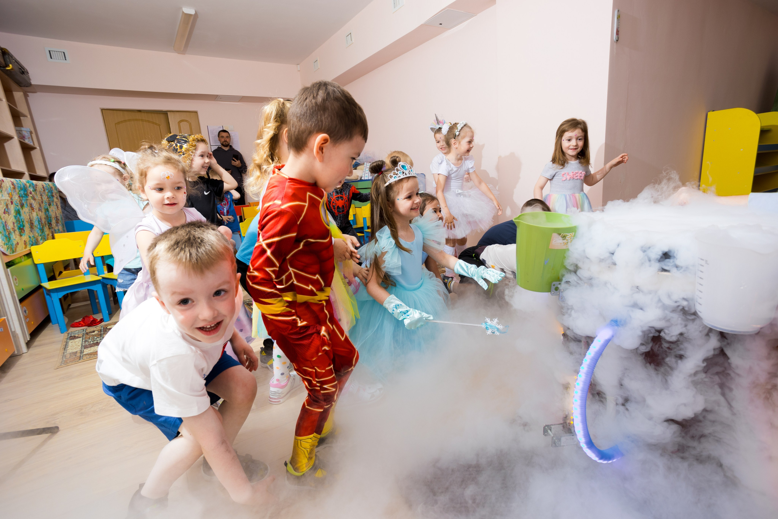 Выпускной в садике. Photomantis