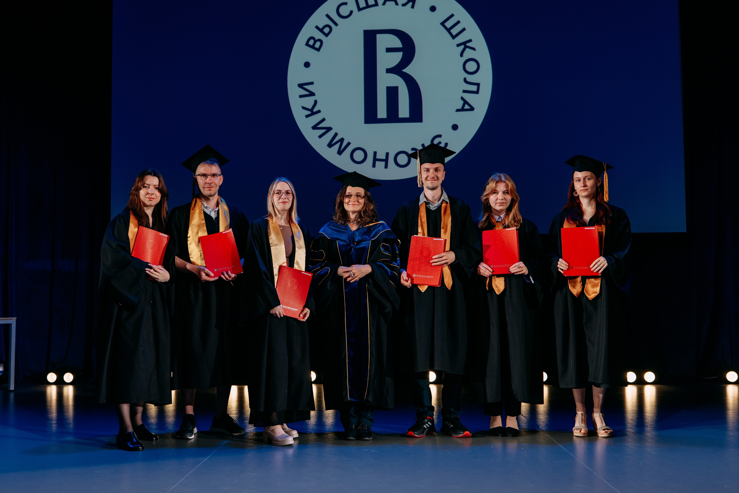 Вручение дипломов. Фото и видео съемка. Андрей Ионов