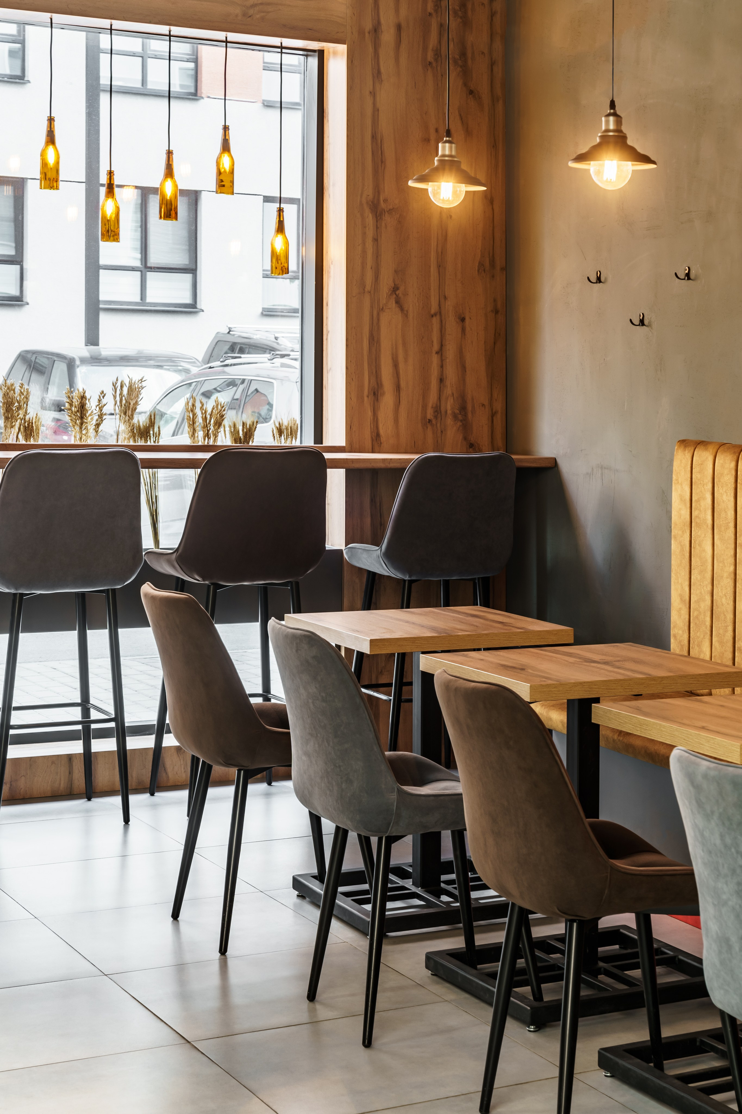 Пивной магазин-паб ProBEERKA. Интерьерный фотограф. Фотограф архитектуры