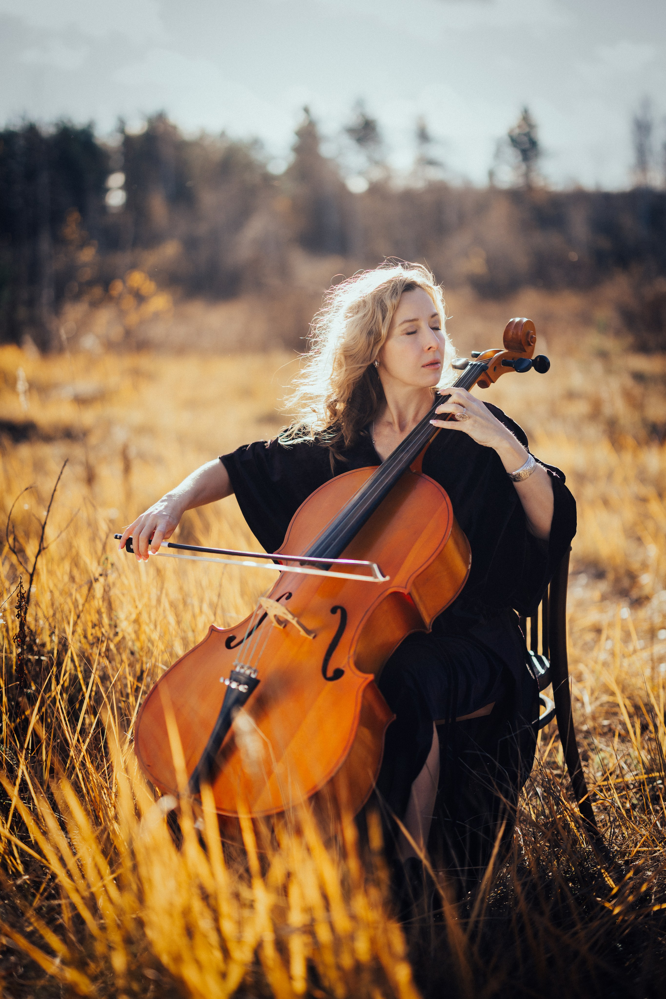 Сюита для виолончели. Портретный арт-фотограф в Екатеринбурге Алена Нестерова