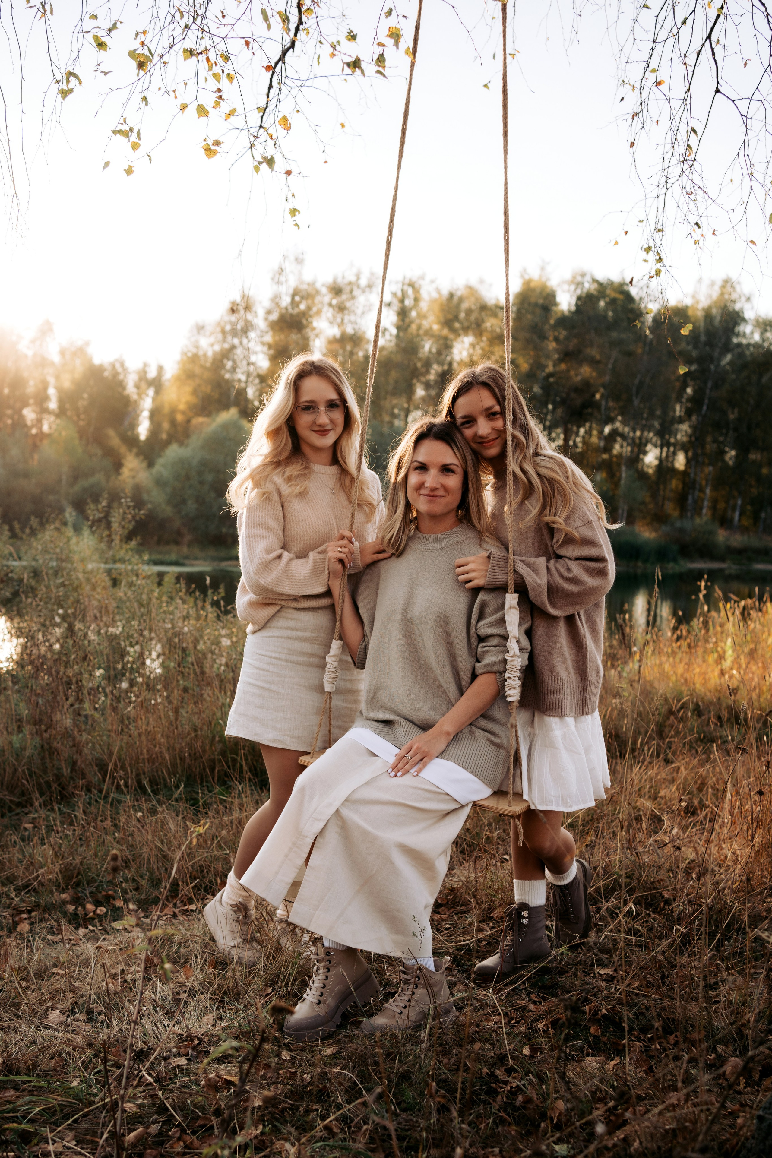 Семейная фотосессия на качелях. Семейный фотограф в Москве и в Домодедово Екатерина Патракова