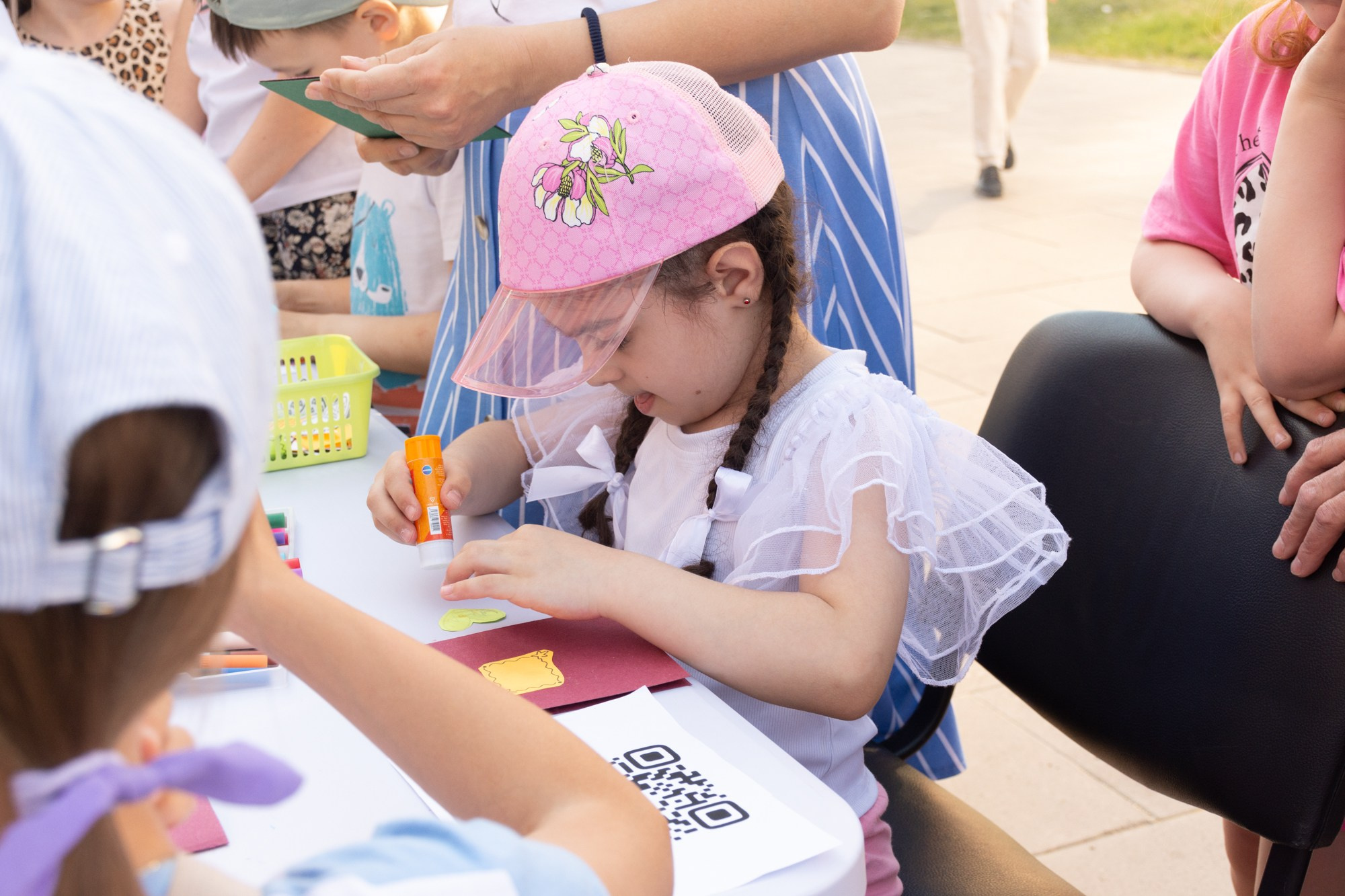 Фестиваль современного исполнительского искусства (Сквер Академ Риверсайд). Фотограф Максим Буряк